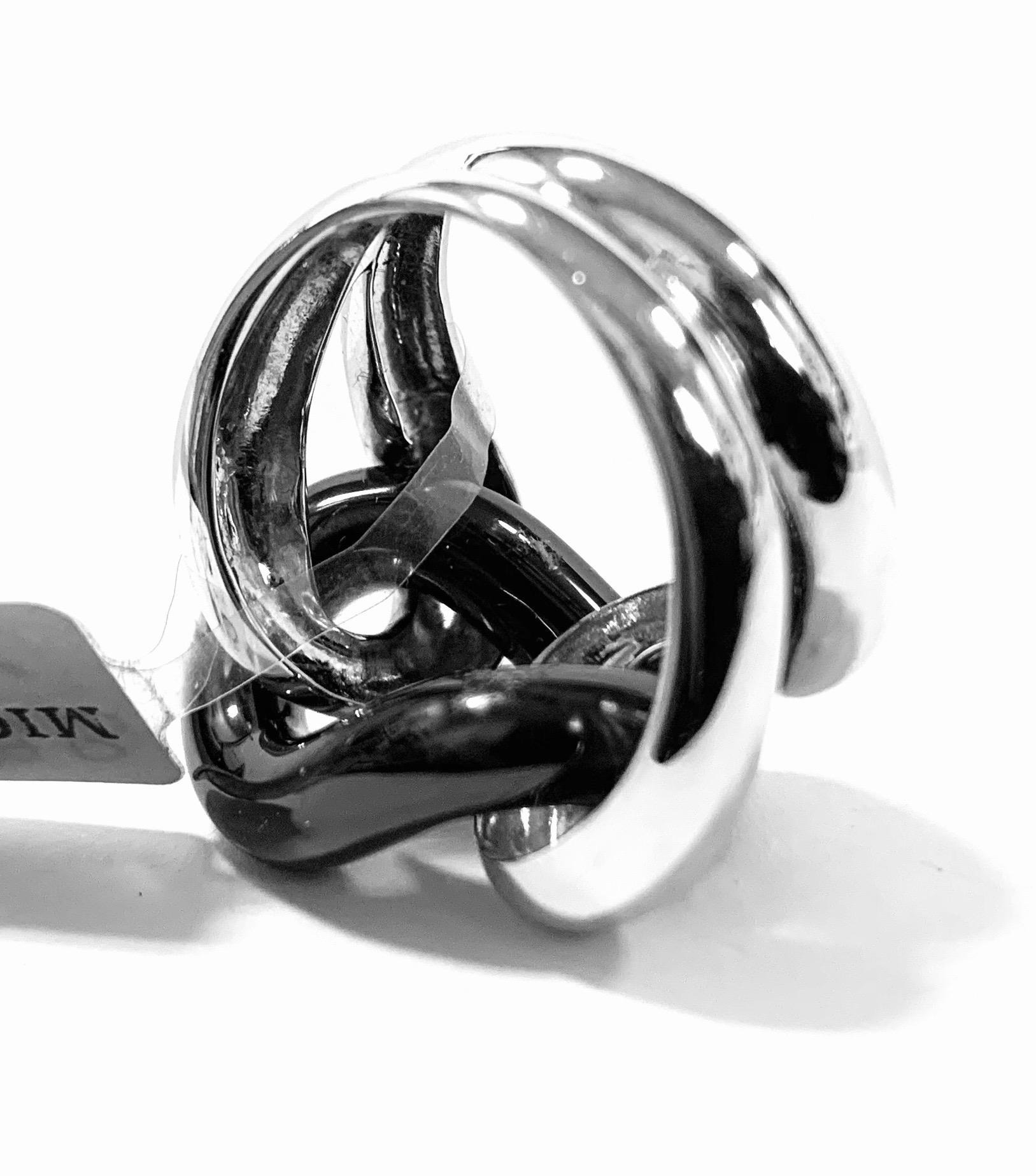 Black Ceramic Groumette Ring 18 Karat White Gold For Sale 2