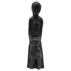 Scultura di madre e figlio in ceramica nera di Elie Van Damme, Belgio