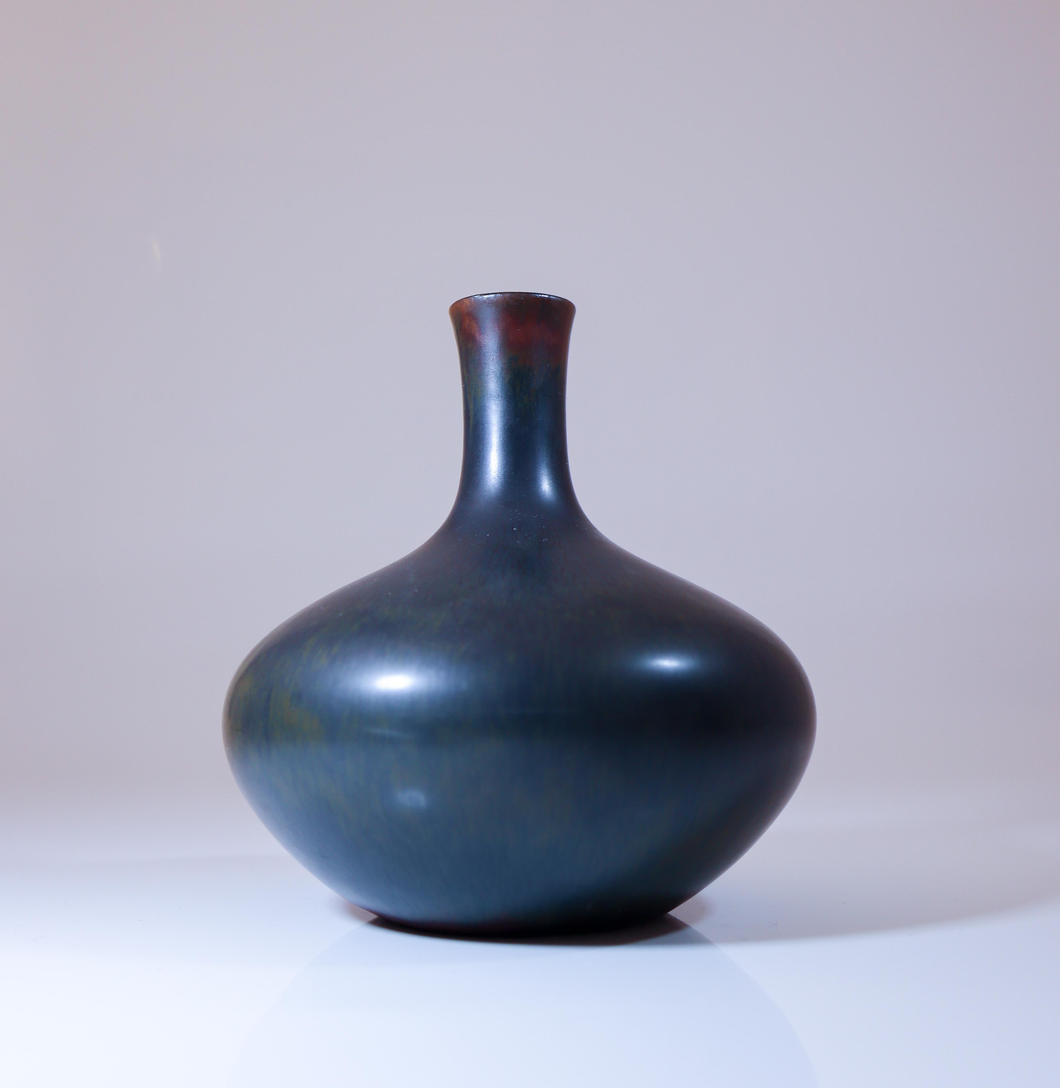 Swedish Black Ceramic Vase - Carl-Harry Stålhane - Rörstrand - Mid 20th Century For Sale