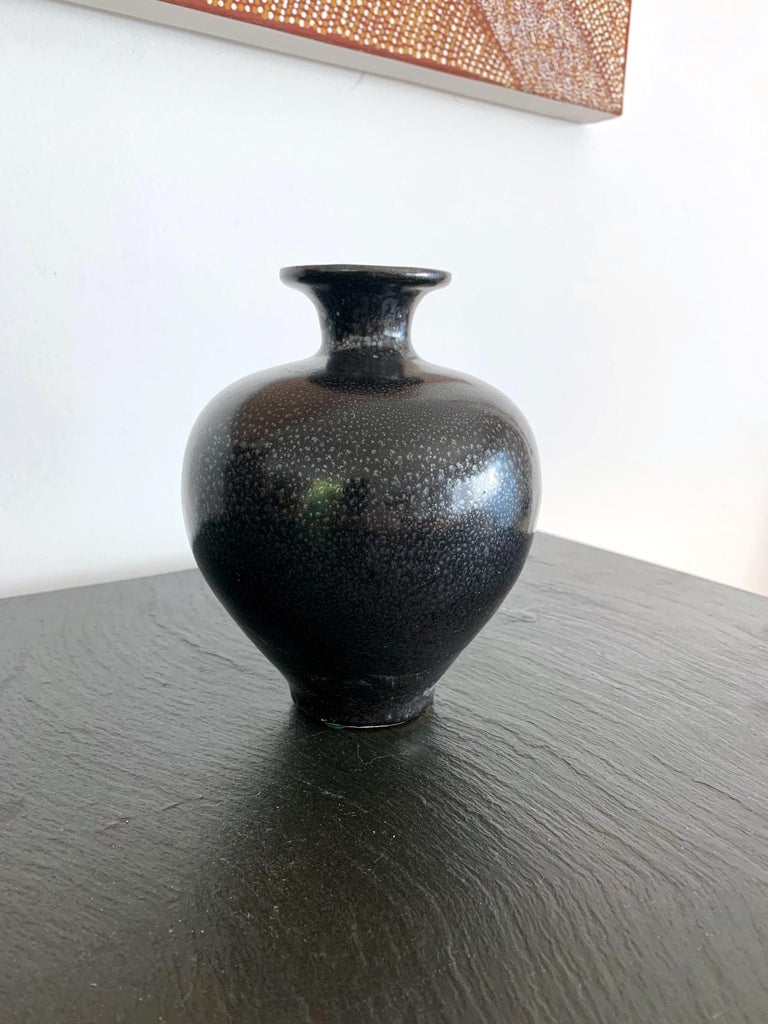 Black Ceramic Vase with OilSpot Glaze Jian Ware For Sale at 1stdibs