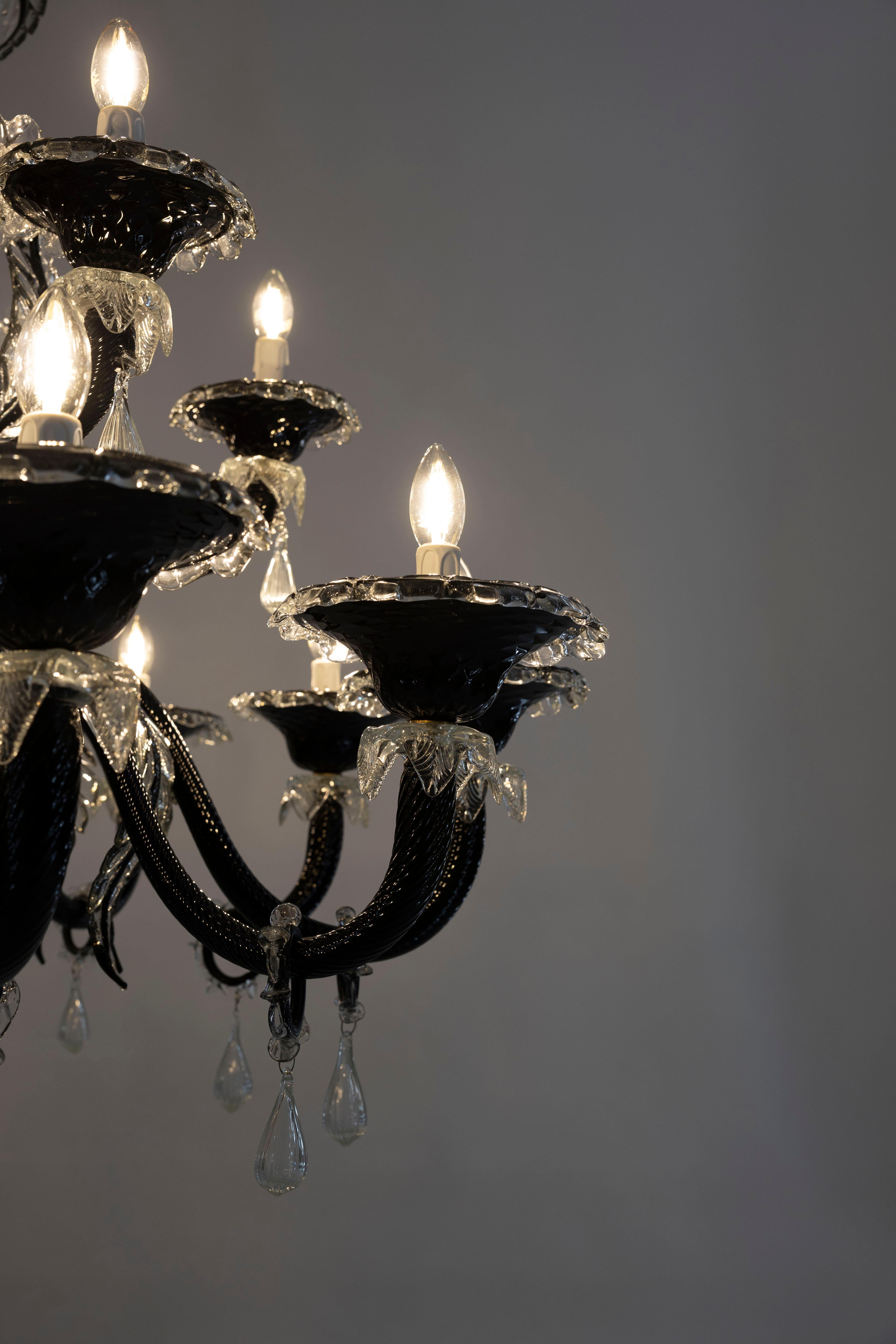 Hand-Crafted Black Chandelier in Blown Murano Glass with clear color finishes 1990s For Sale