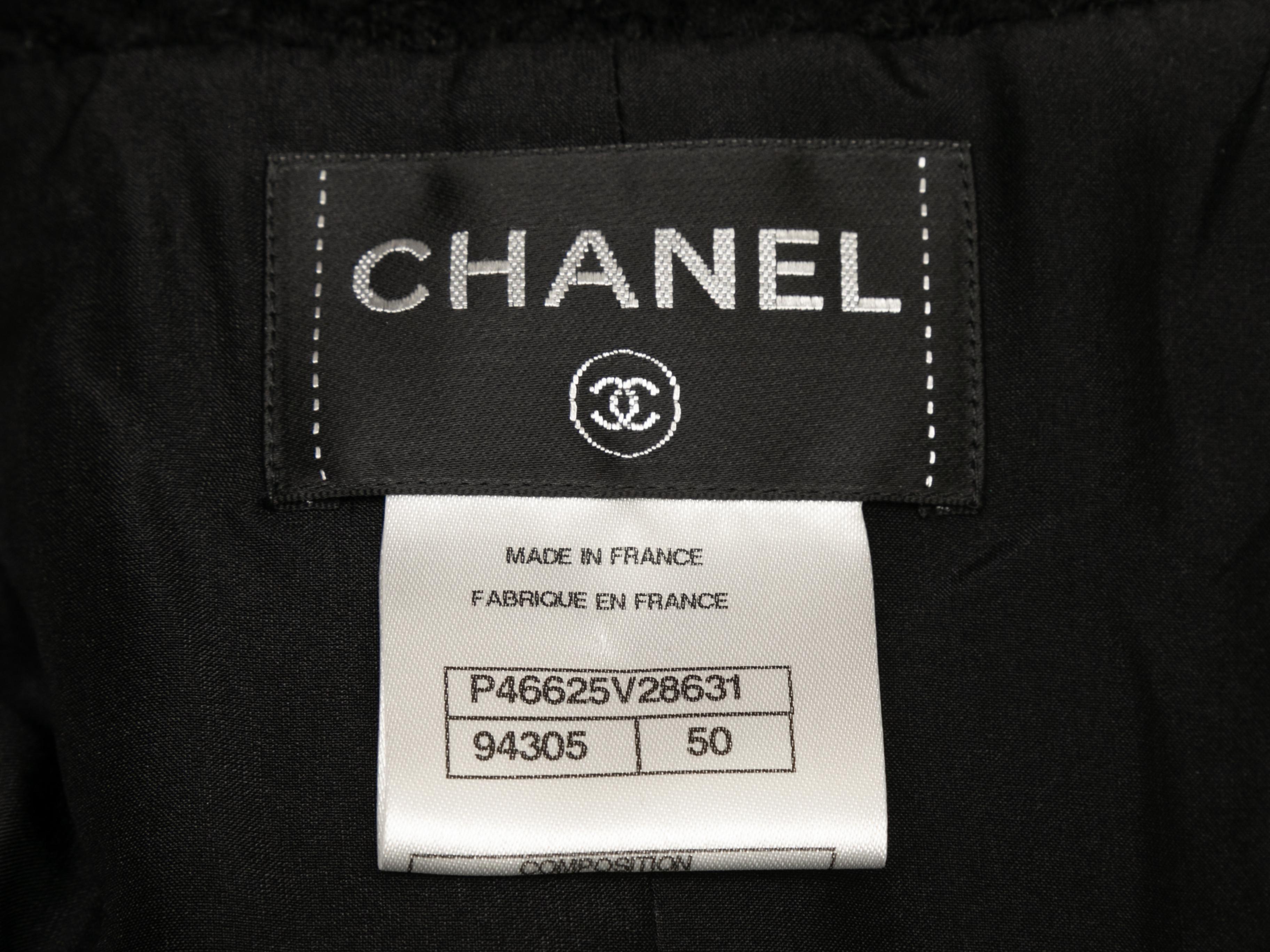Black Chanel Boucle Wool Coat Size FR 50 For Sale 2
