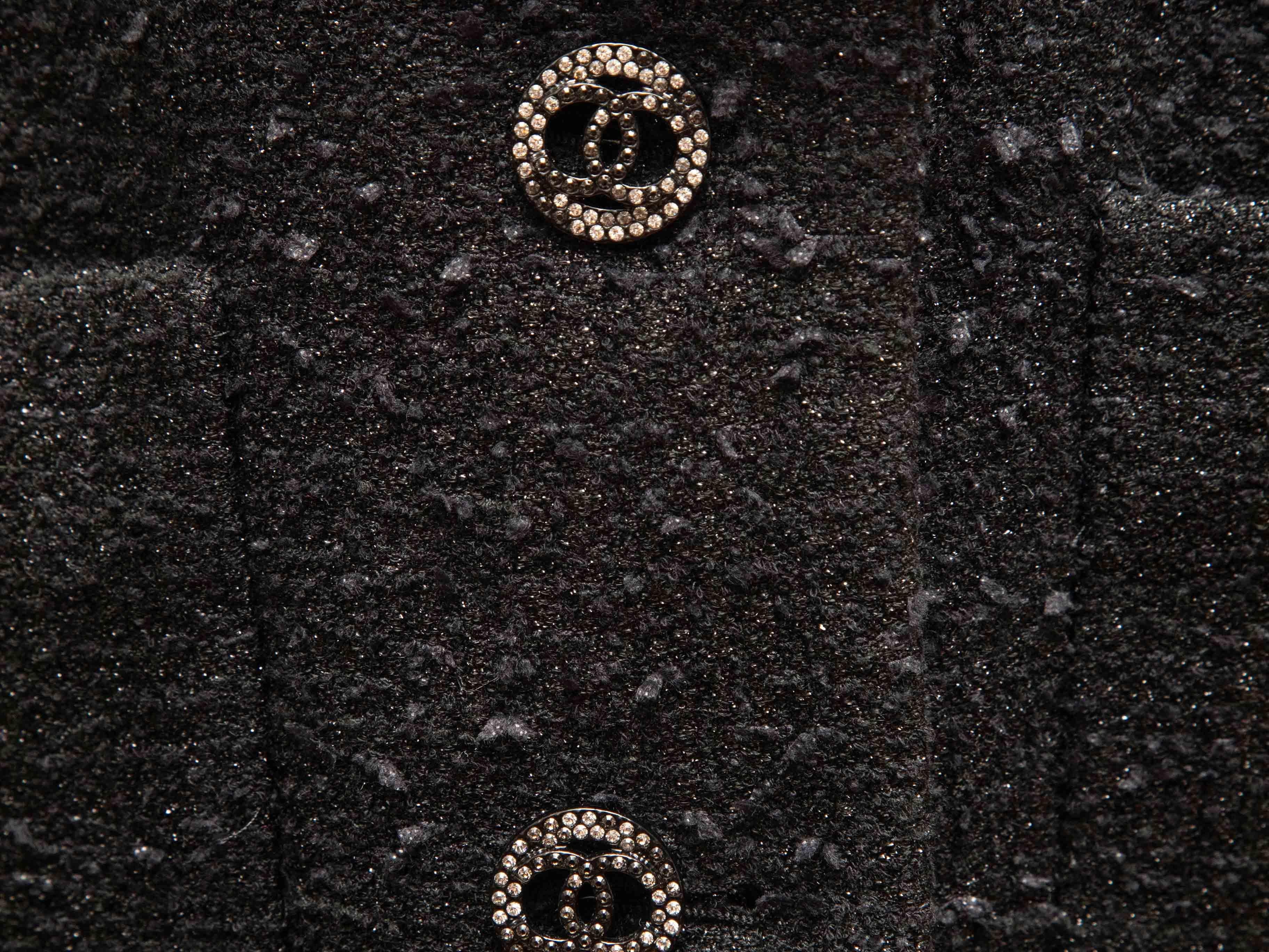 Giacca Chanel Button-Up nera taglia FR 38 in vendita 2
