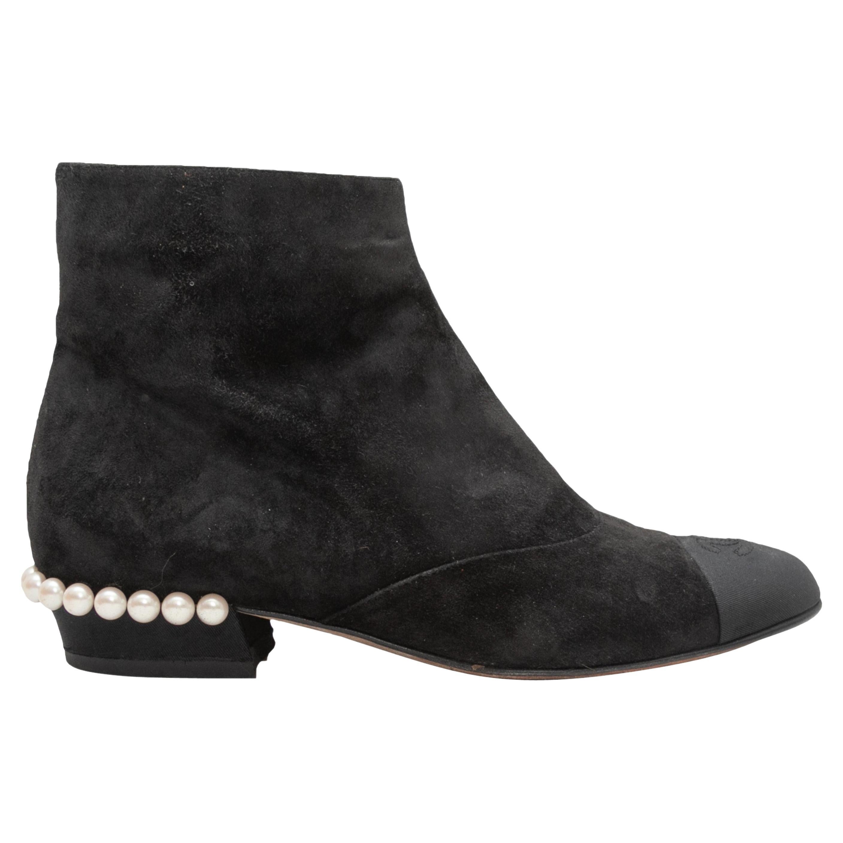 Black Chanel Cap-Toe Faux Pearl-Accented Ankle Boots Size 38.5 For Sale