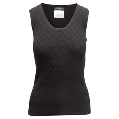 Black Chanel Diamond Patterned Knit Sleeveless Top