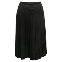 Black Chanel Fall/Winter 2005 Pleated Knit Skirt Size FR 44
