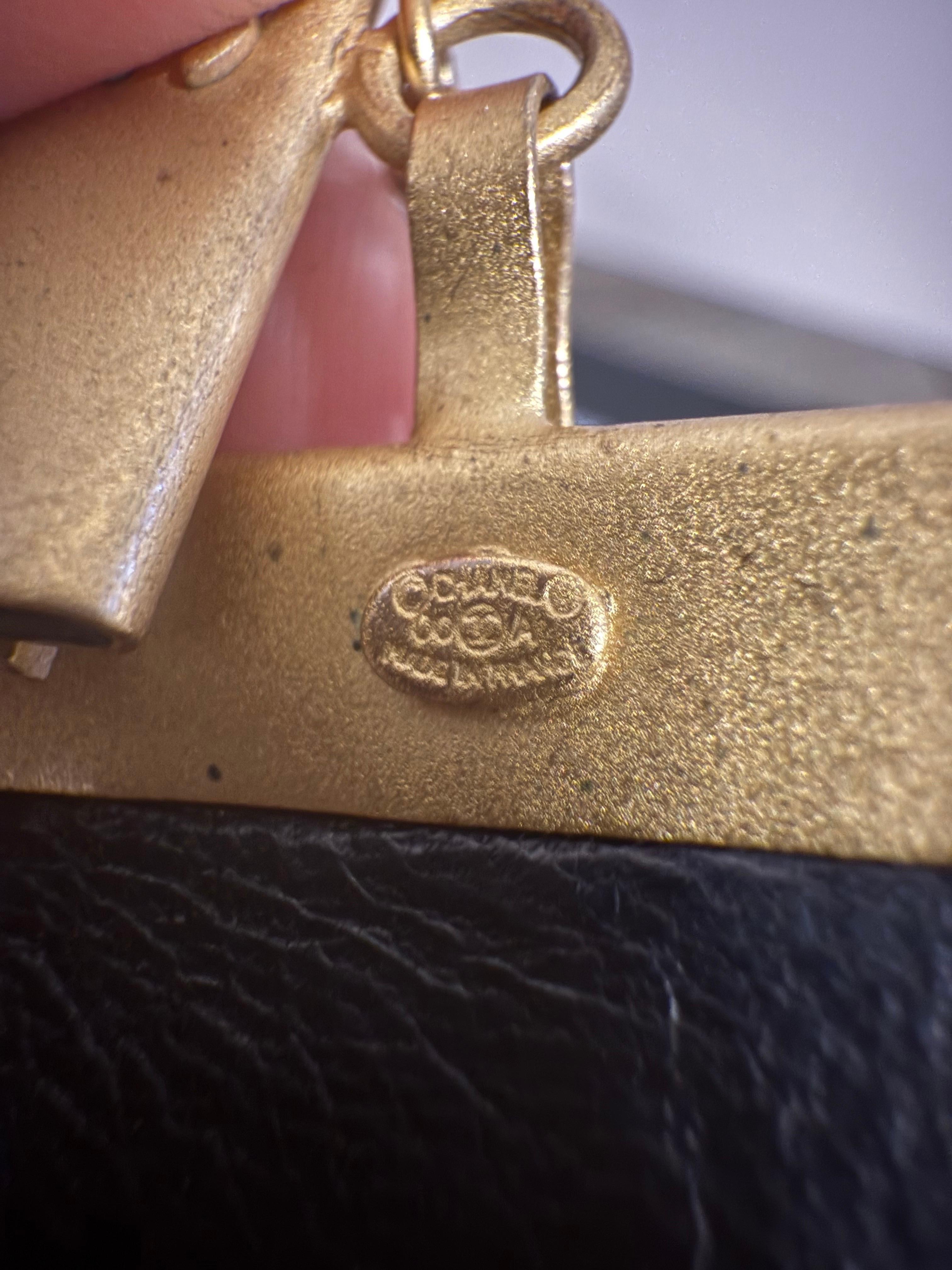 Collana Chanel in pelle nera 
