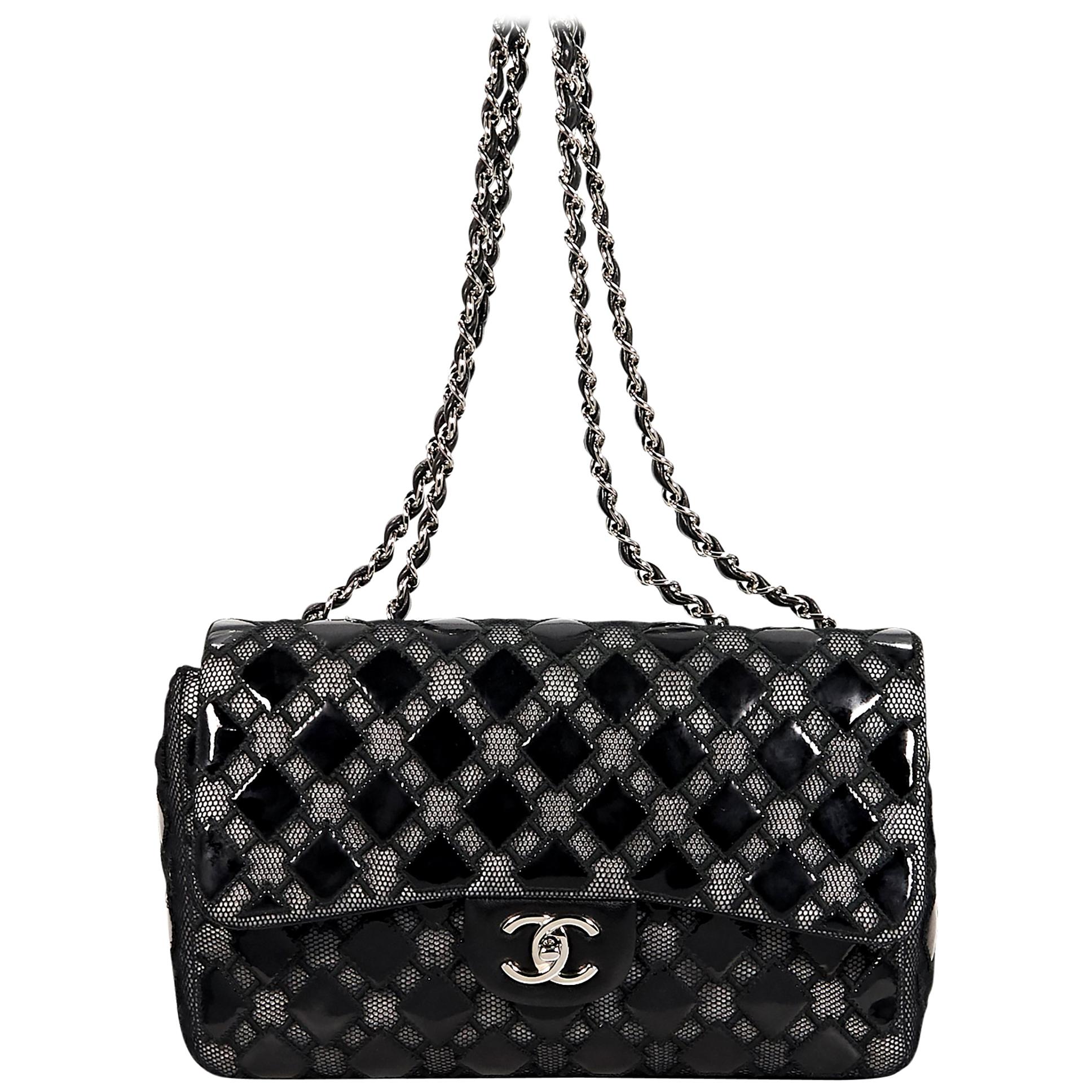 Chanel Trendy CC Bowling Bag Quilted Lambskin Medium For Sale at