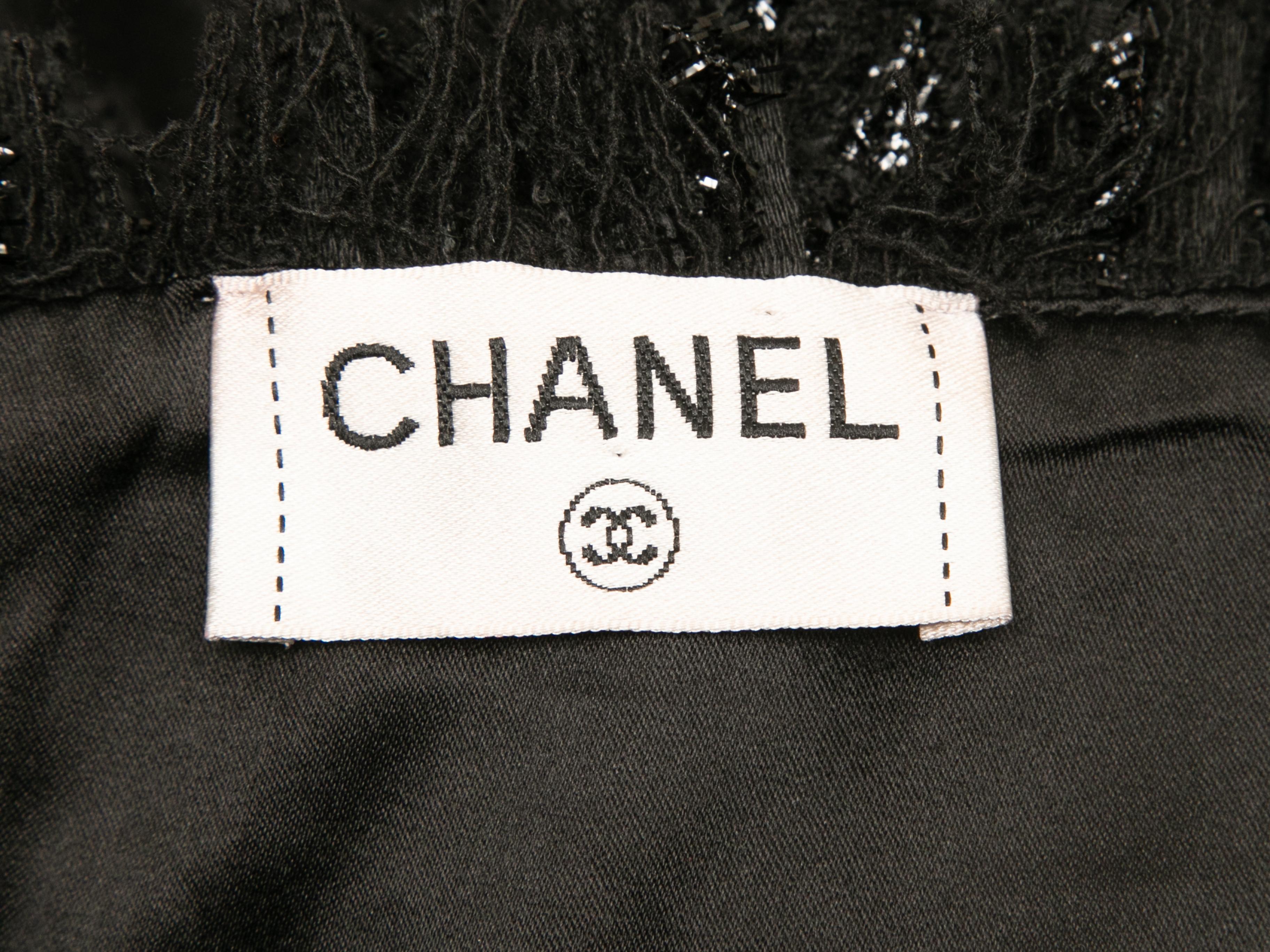 Women's Black Chanel Tweed Sleeveless Dress Size FR 40 For Sale