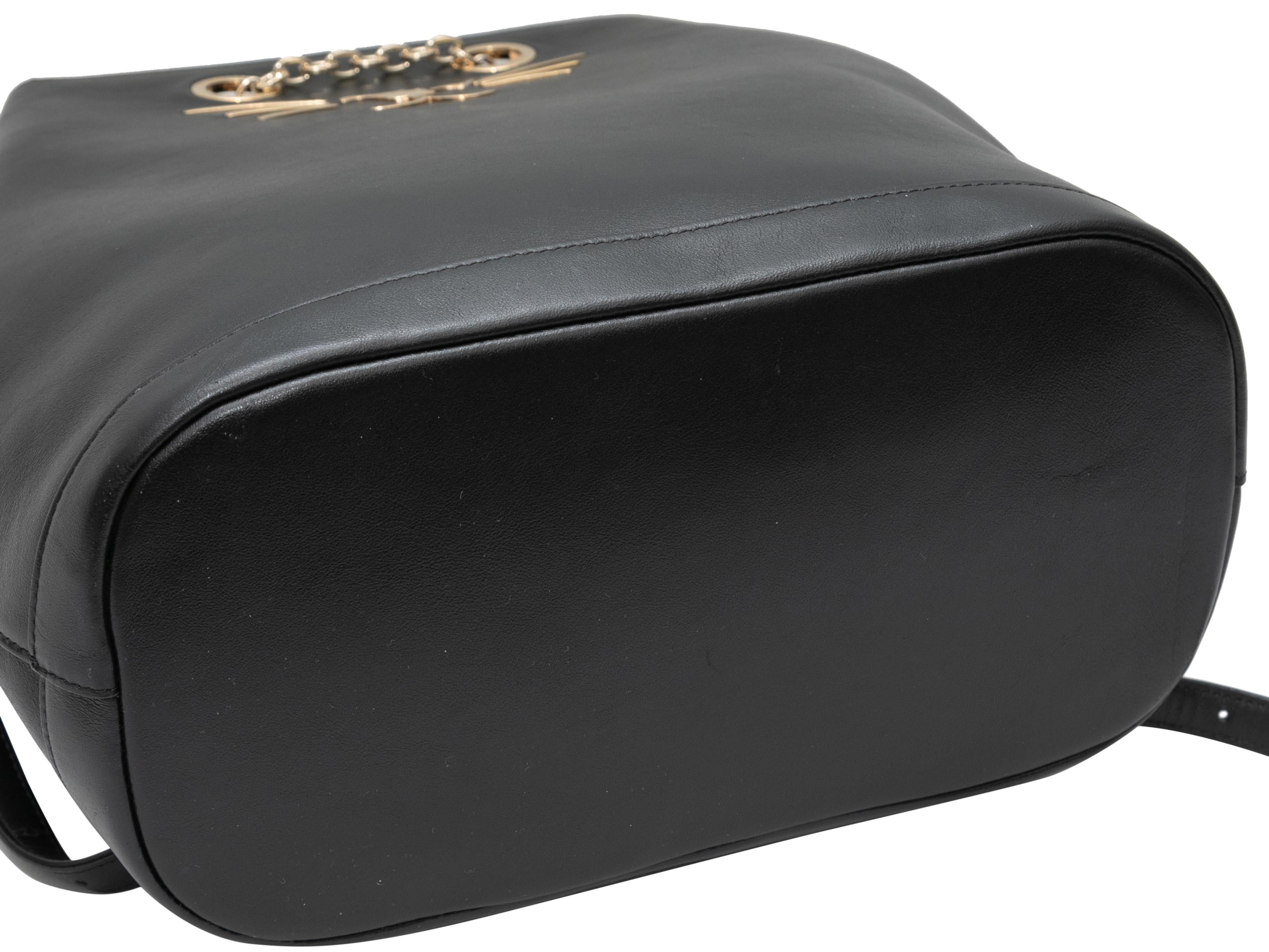 Schwarzer Charlotte Olympia Leder-Rucksack mit Katzenmuster im Zustand „Gut“ in New York, NY