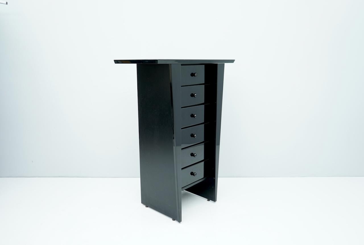 Post-Modern Black Chest of Drawers 1980s Cabinet, Dresser For Sale
