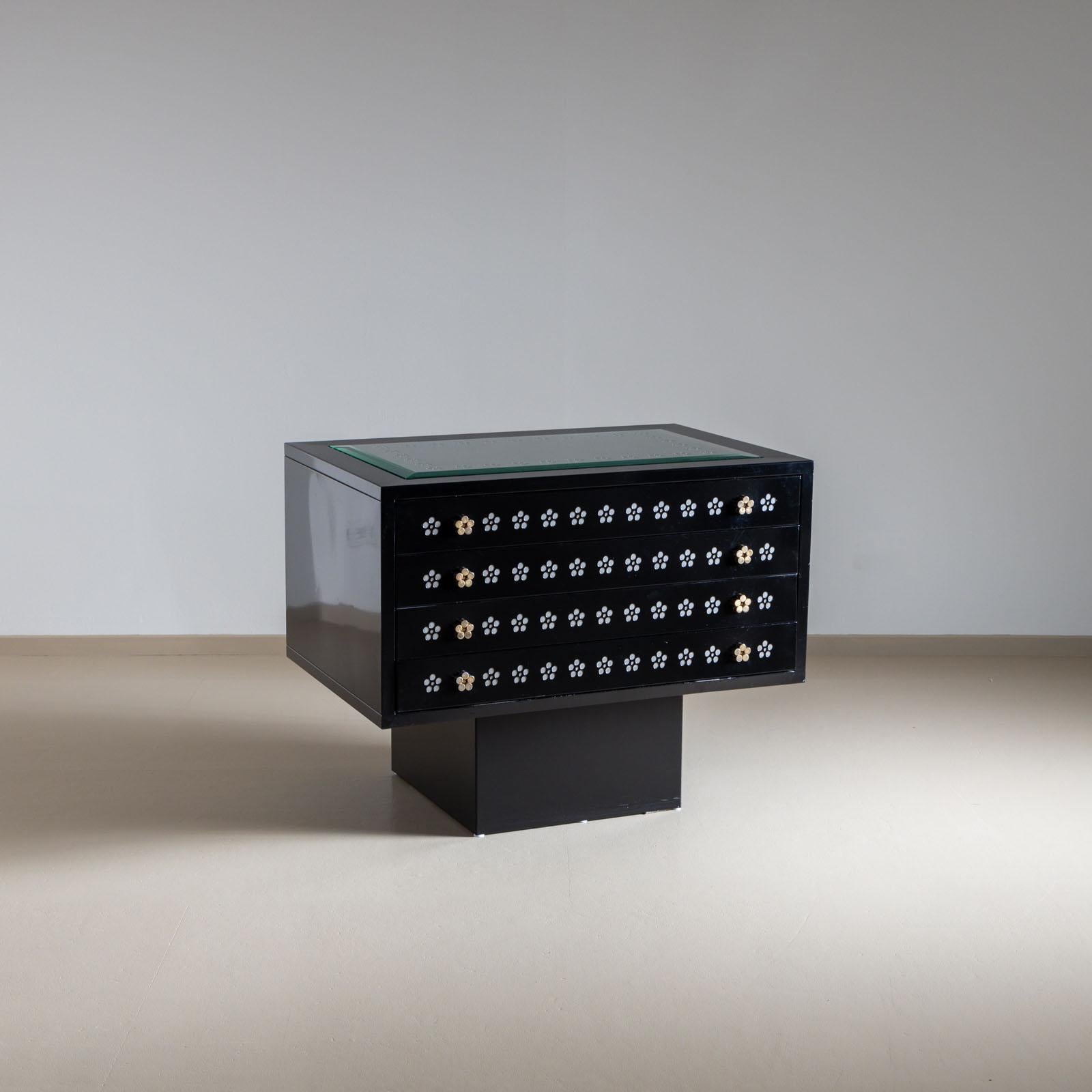 Black Chest of Drawers and Night Stands by Matteo Thun, Italy 1980s For Sale 4