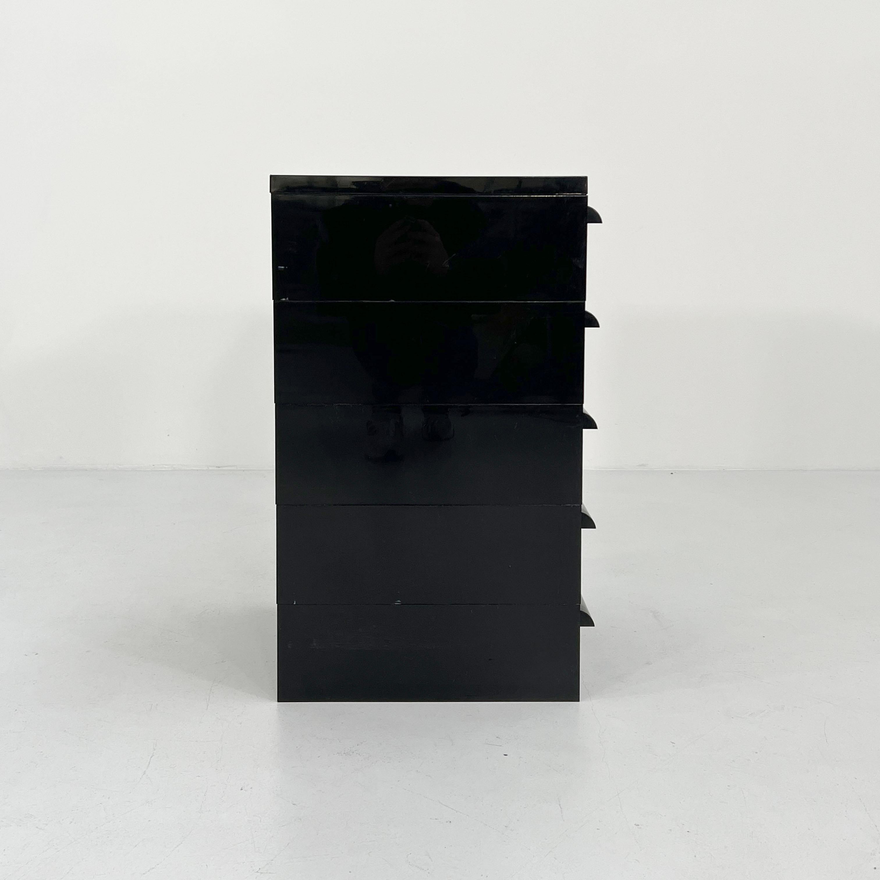 Black Chest of Drawers Model “4601” by Simon Fussell for Kartell, 1970s In Good Condition In Ixelles, Bruxelles