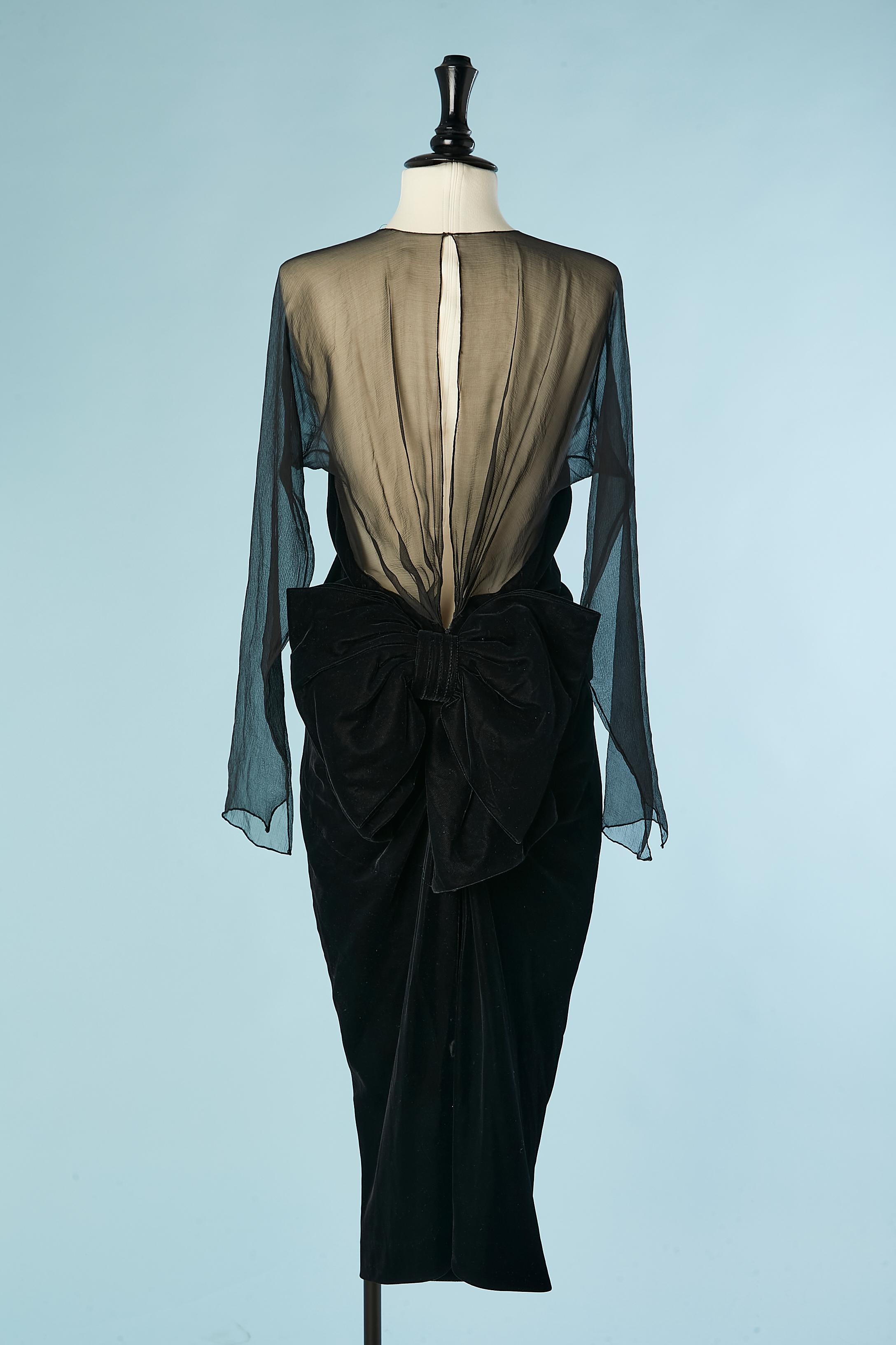 Black chiffon and velvet cocktail dress with bow  Oscar de la Renta  For Sale 1
