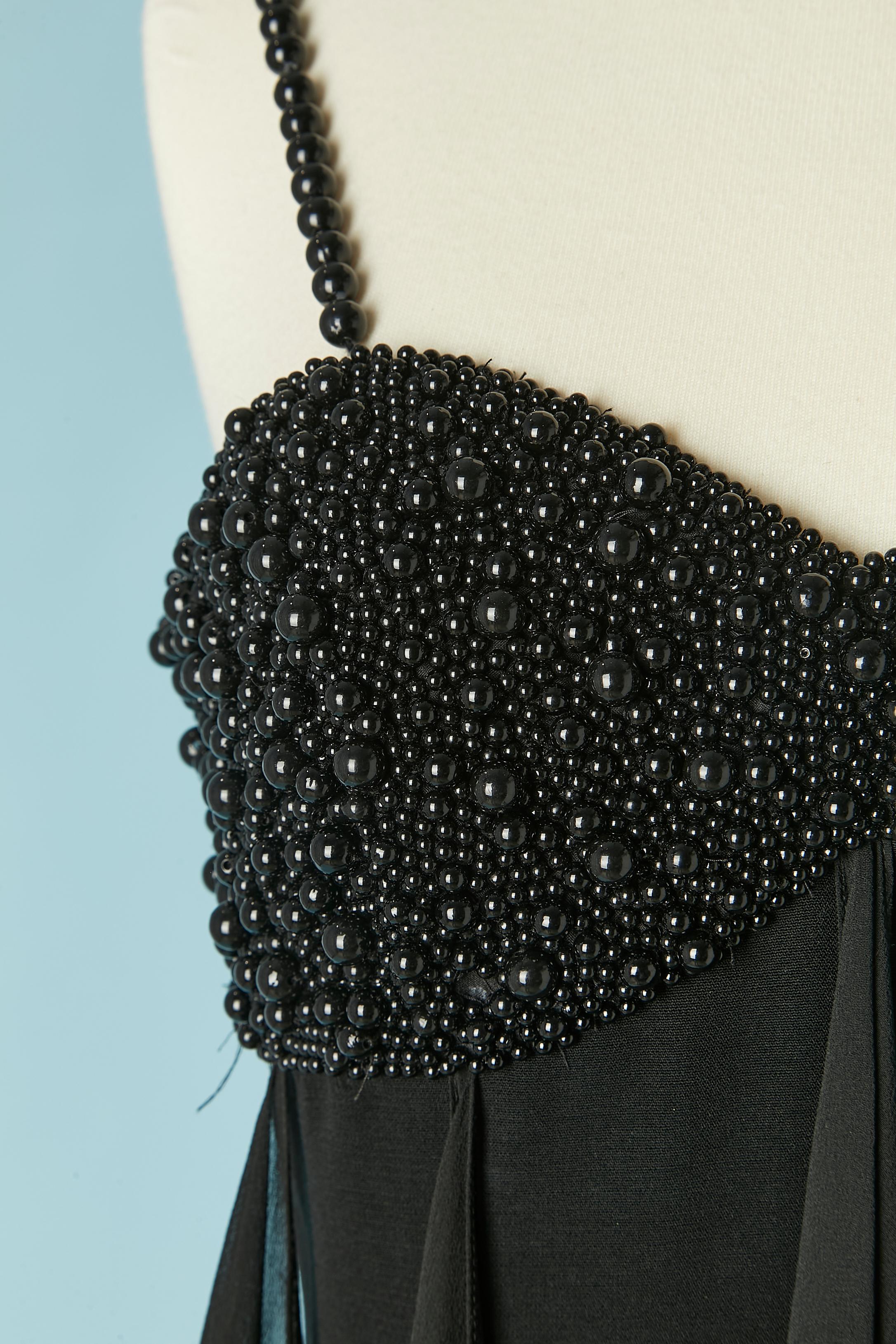 Vestido de cóctel de gasa negra con corpiño de cuentas negras BILL BLASS EVENING en Excelente estado para la venta en Saint-Ouen-Sur-Seine, FR