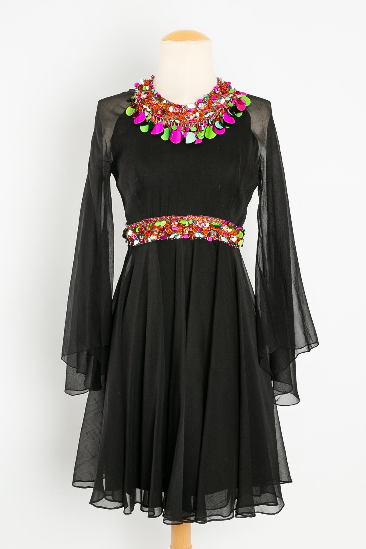 Black chiffon dress with sequins For Sale 2