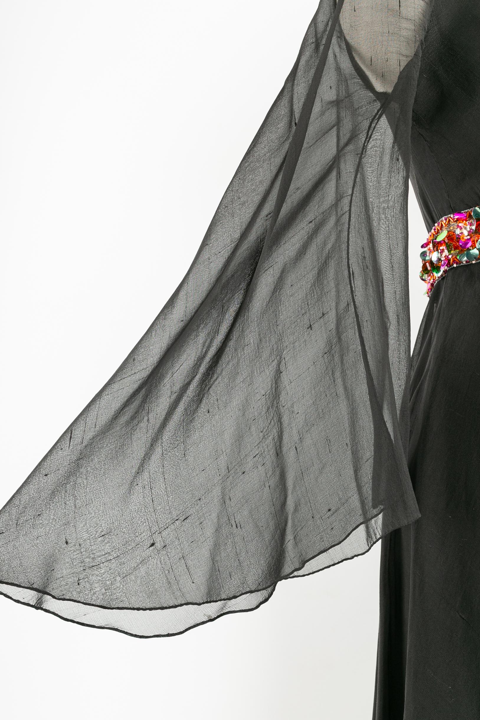 Black chiffon dress with sequins For Sale 5