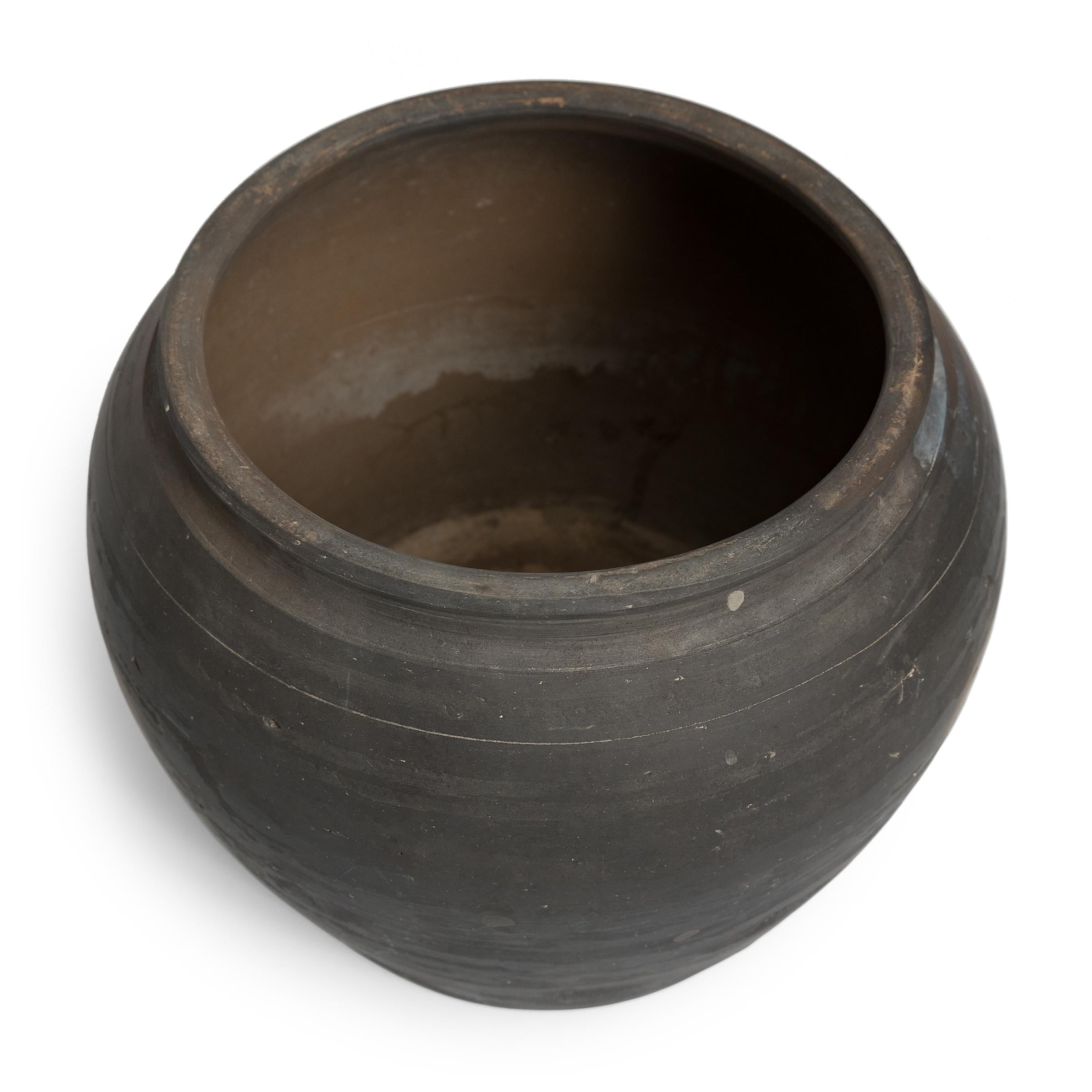 Minimalist Chinese Smoky Clay Vessel, c. 1900 For Sale