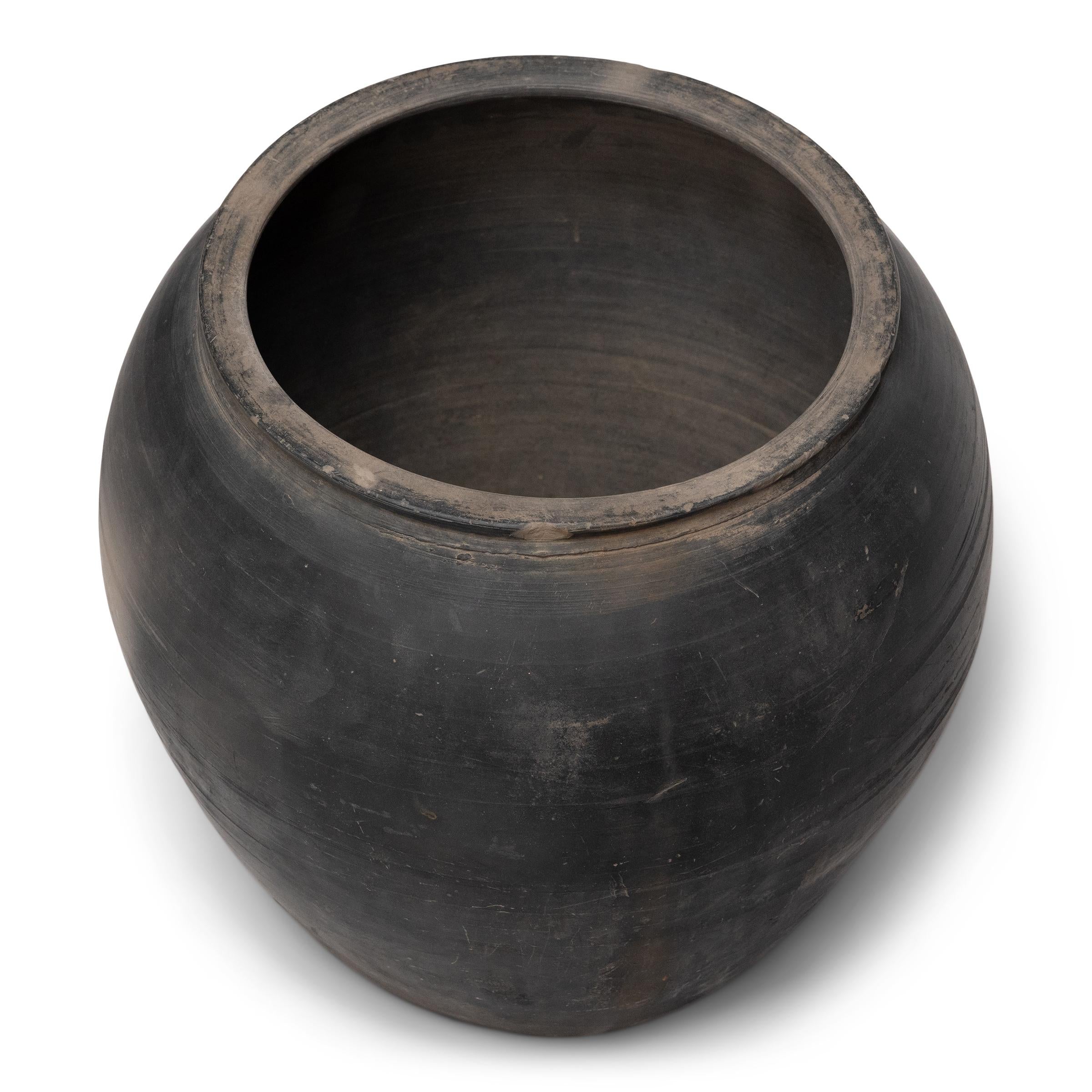 Qing Vaso provinciale cinese nero, 1900 ca. in vendita