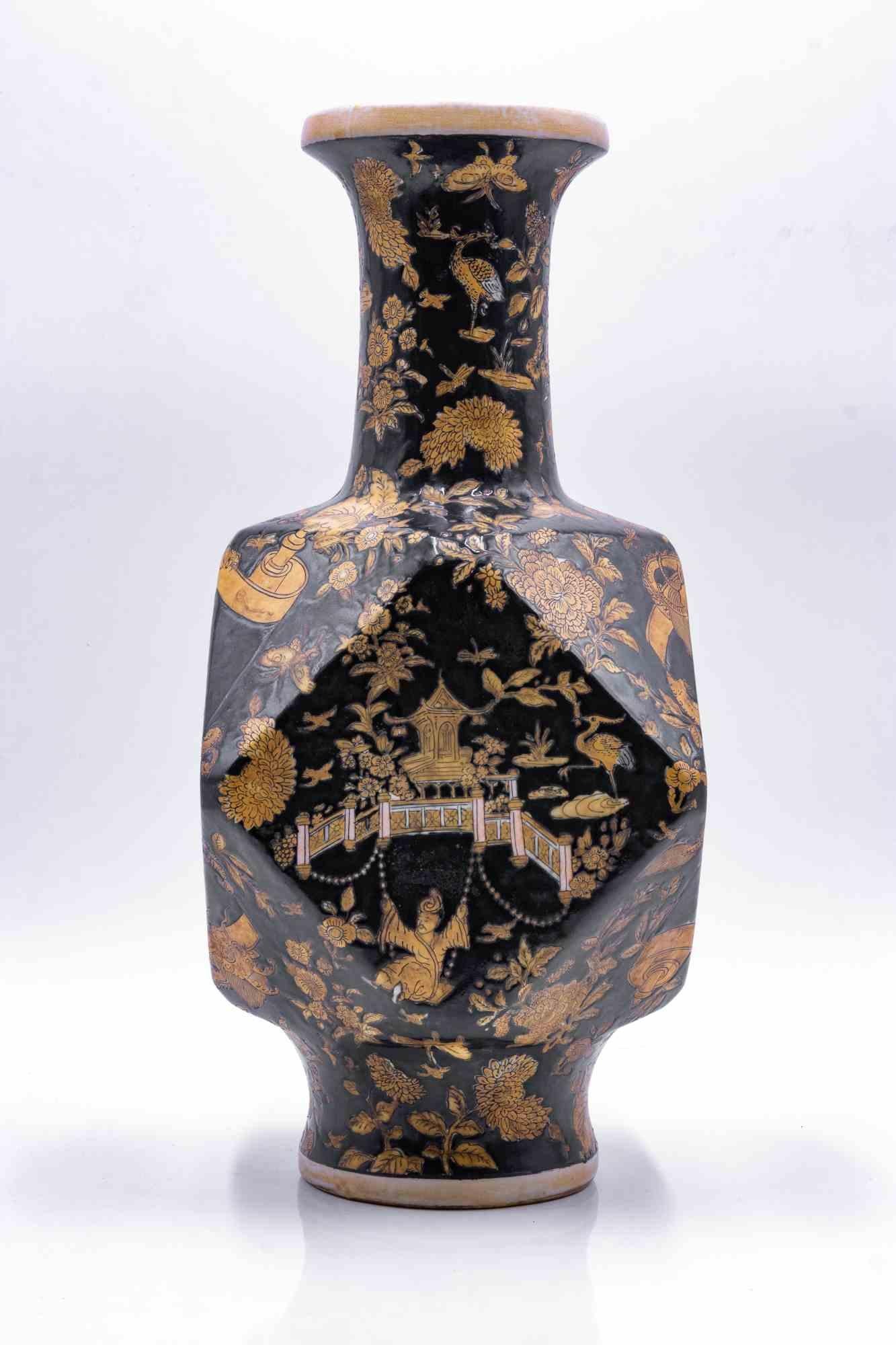 Porcellana Vaso cinese nero, Cina, metà del XX secolo in vendita