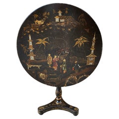 Table à plateau basculant de style chinoiserie noire, milieu du 19ème siècle