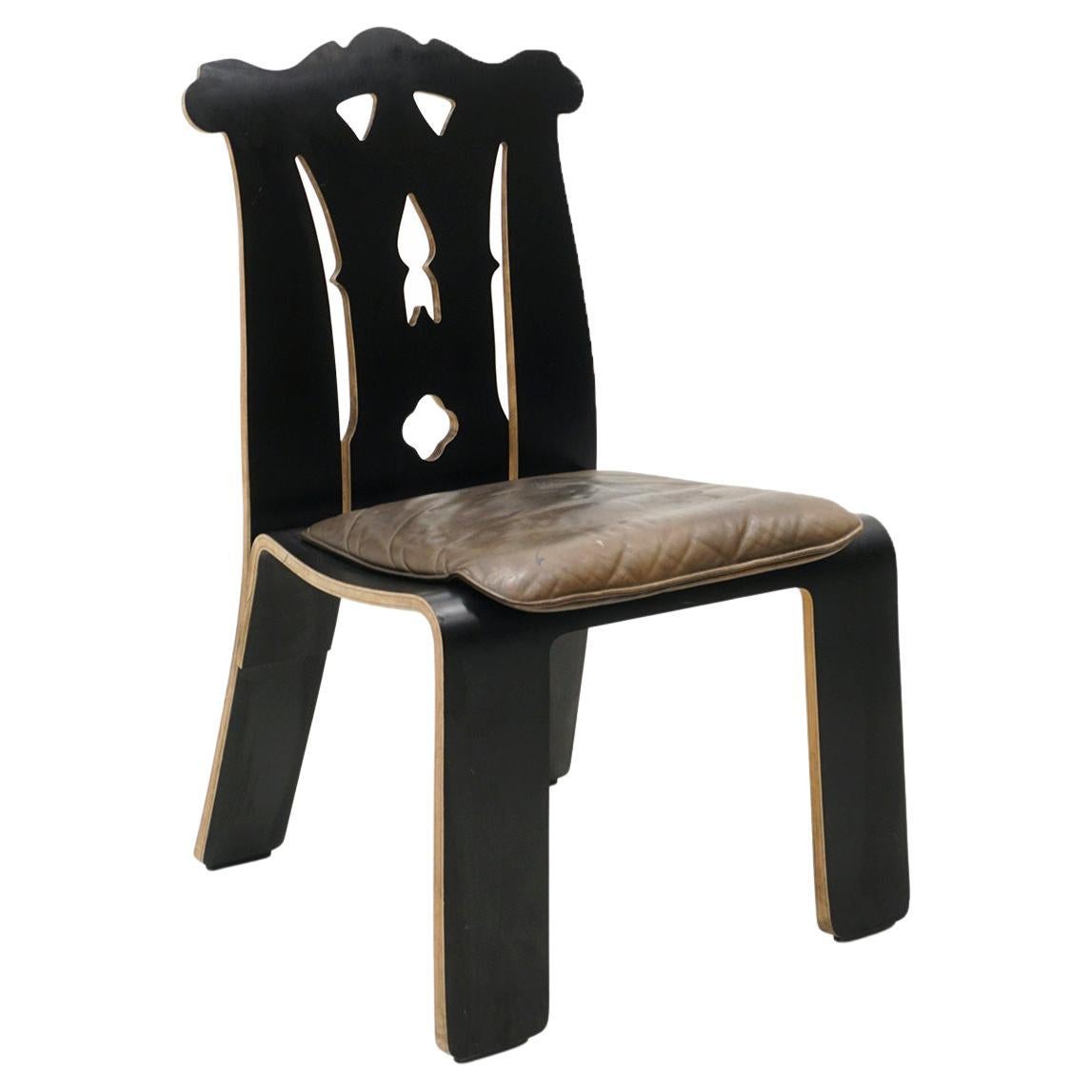 Black Chippendale Chair by Robert Venturi for Knoll, 1980s. Attached Cushion. For Sale