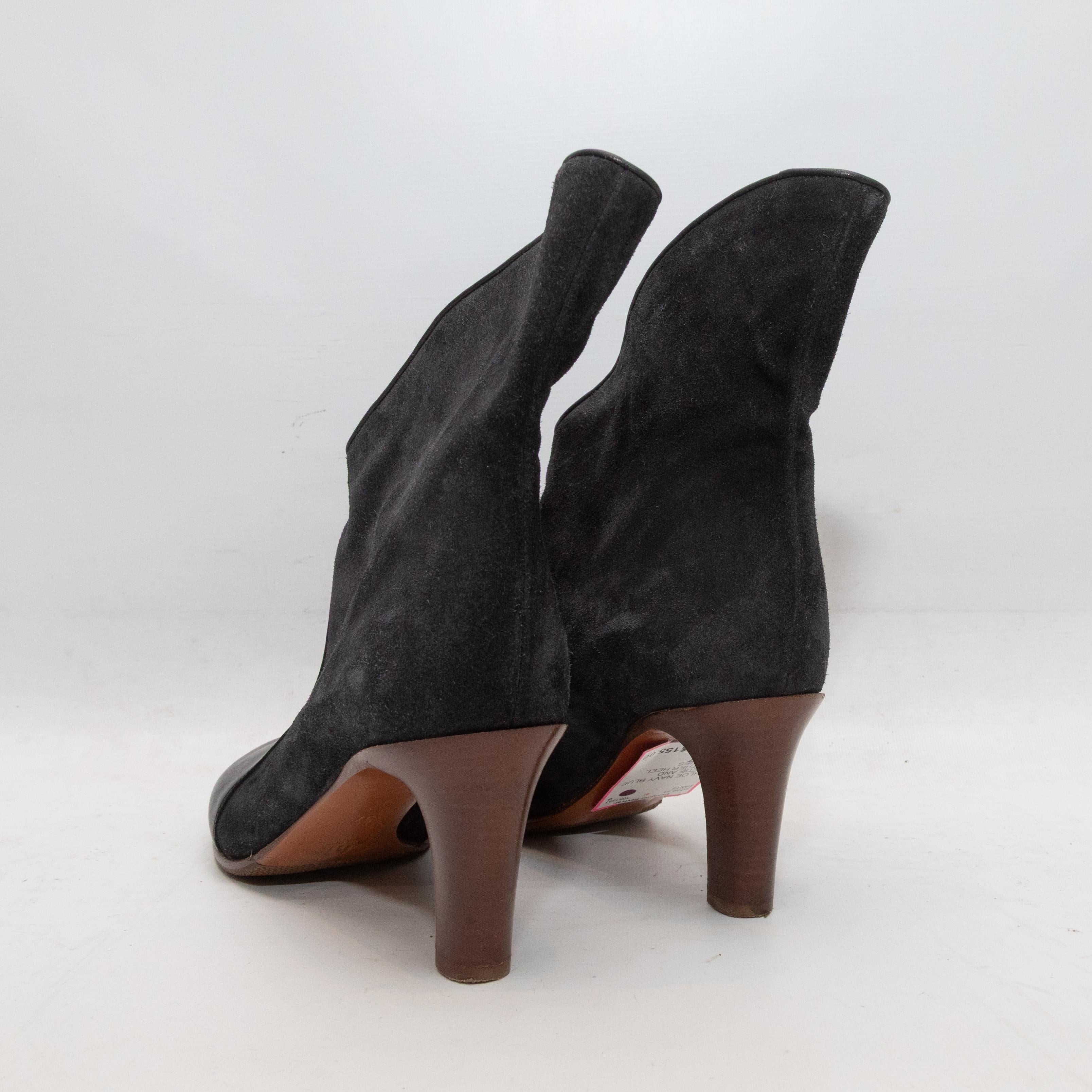  Black suede and leather heeled ankle boots by Chloe. Stacked heels.