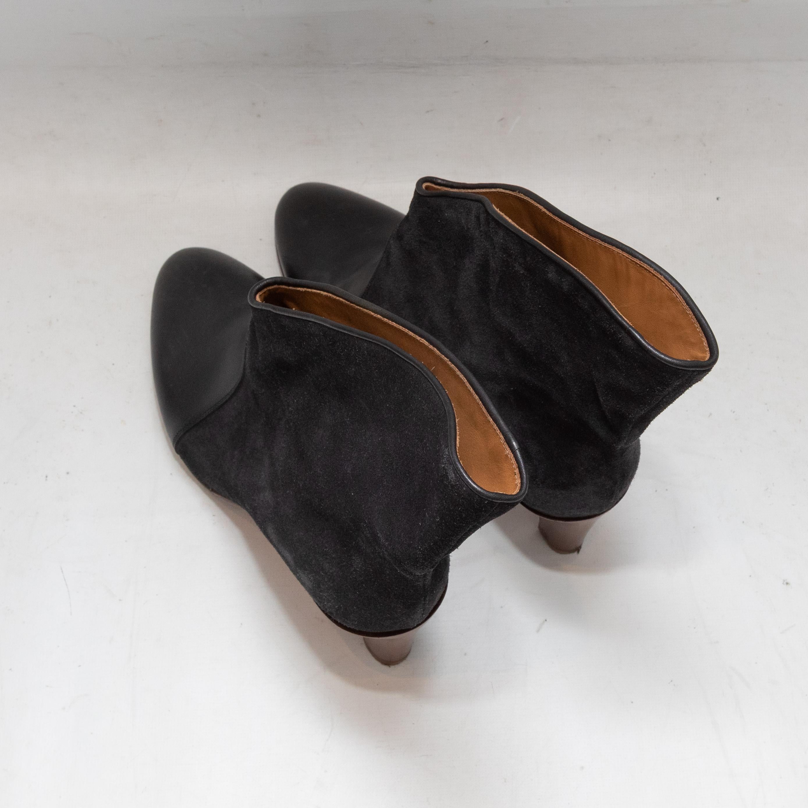 Black Chloe Suede & Leather Heeled Ankle Boots Size 37 For Sale 1