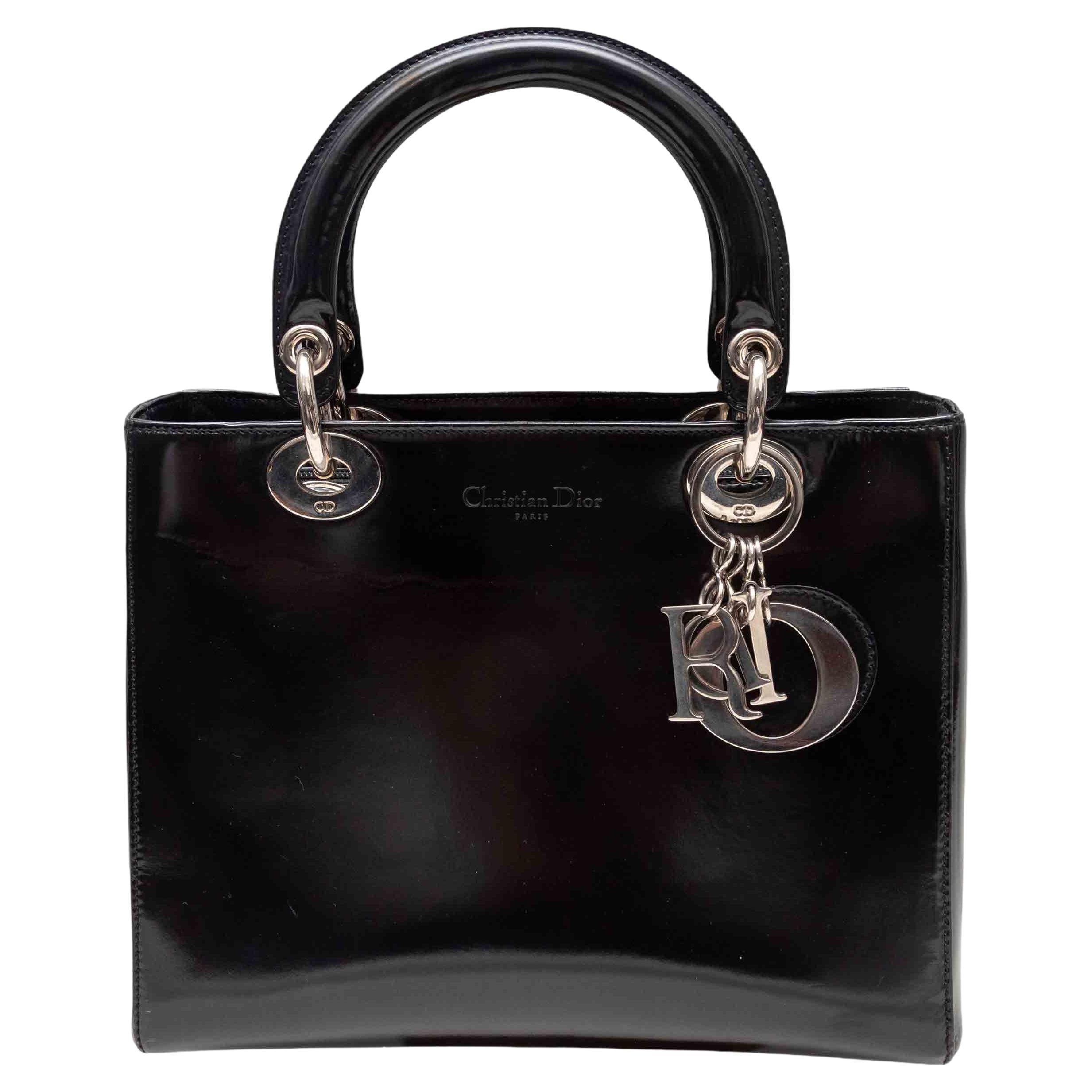 What is a patent bag?