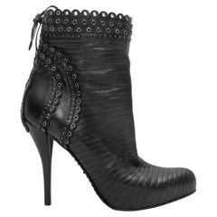 Schwarze Christian Dior Stiefelette mit spitzem Absatz, Größe 38