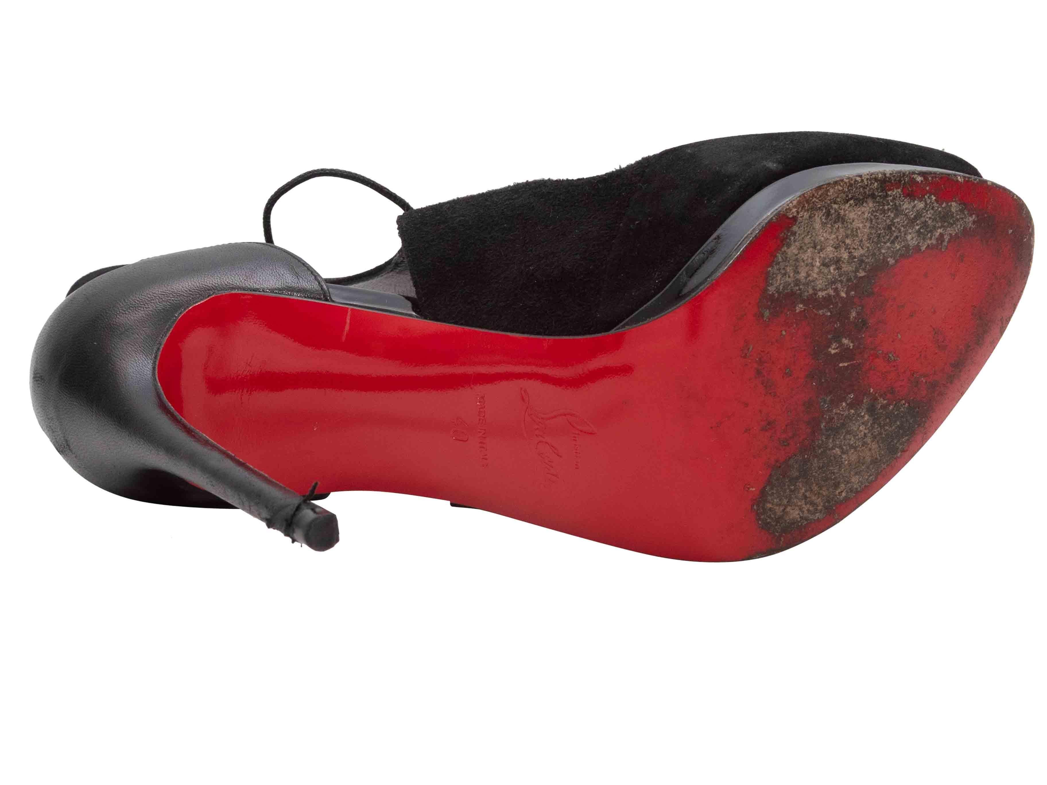 Donna Tacchi neri Christian Louboutin con ritaglio, misura 40 in vendita