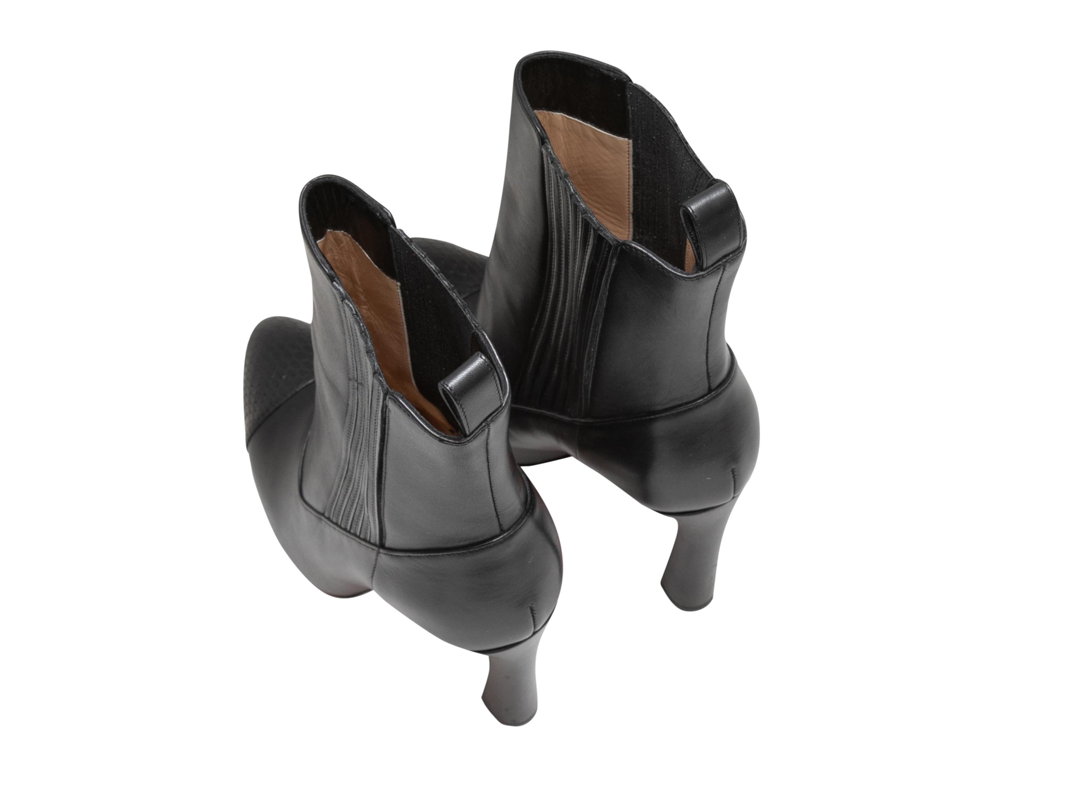 Christian Louboutin - Bottines à talons pointus - Taille 38,5 Bon état - En vente à New York, NY