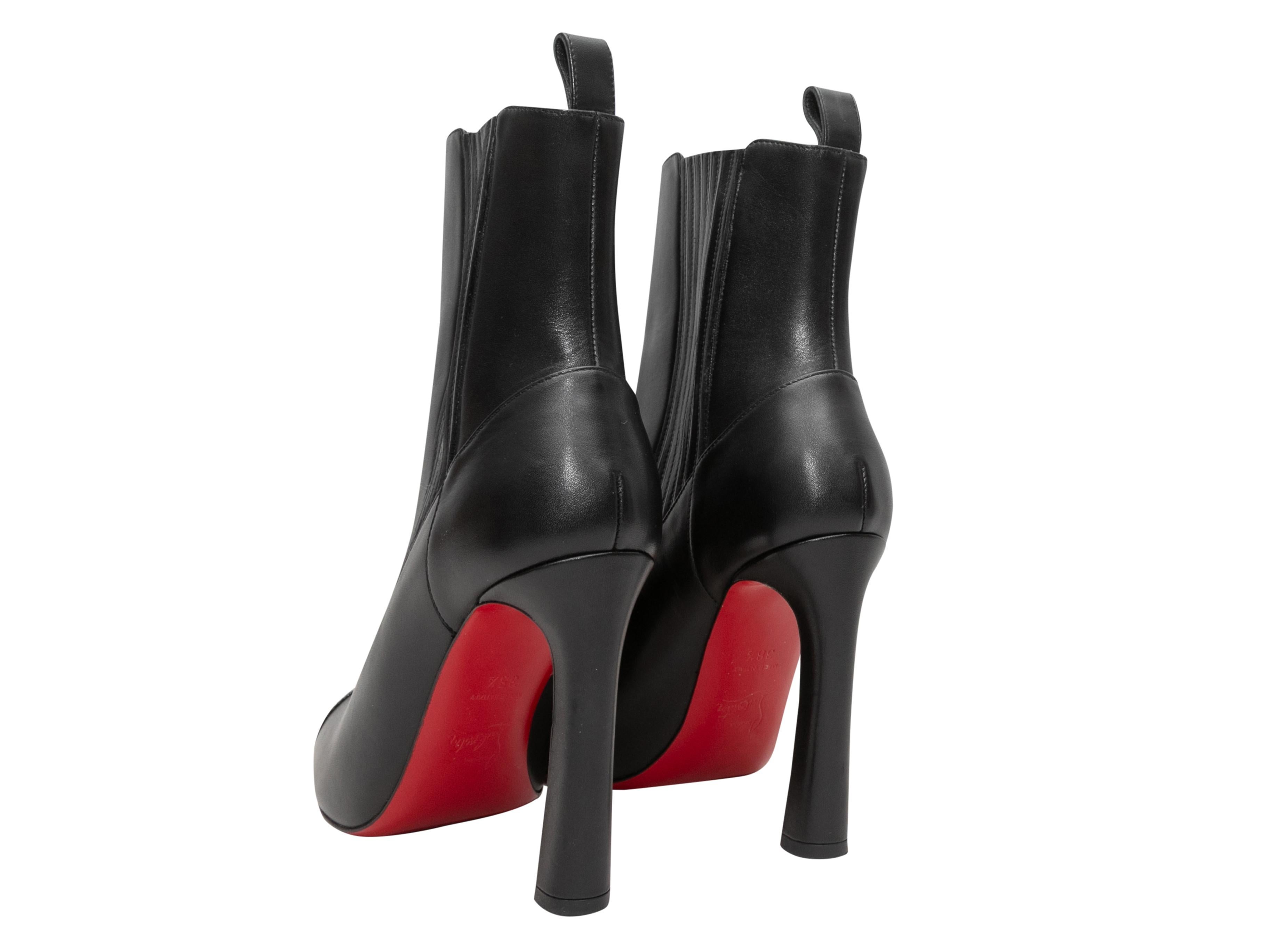 Christian Louboutin - Bottines à talons pointus - Taille 38,5 Pour femmes en vente