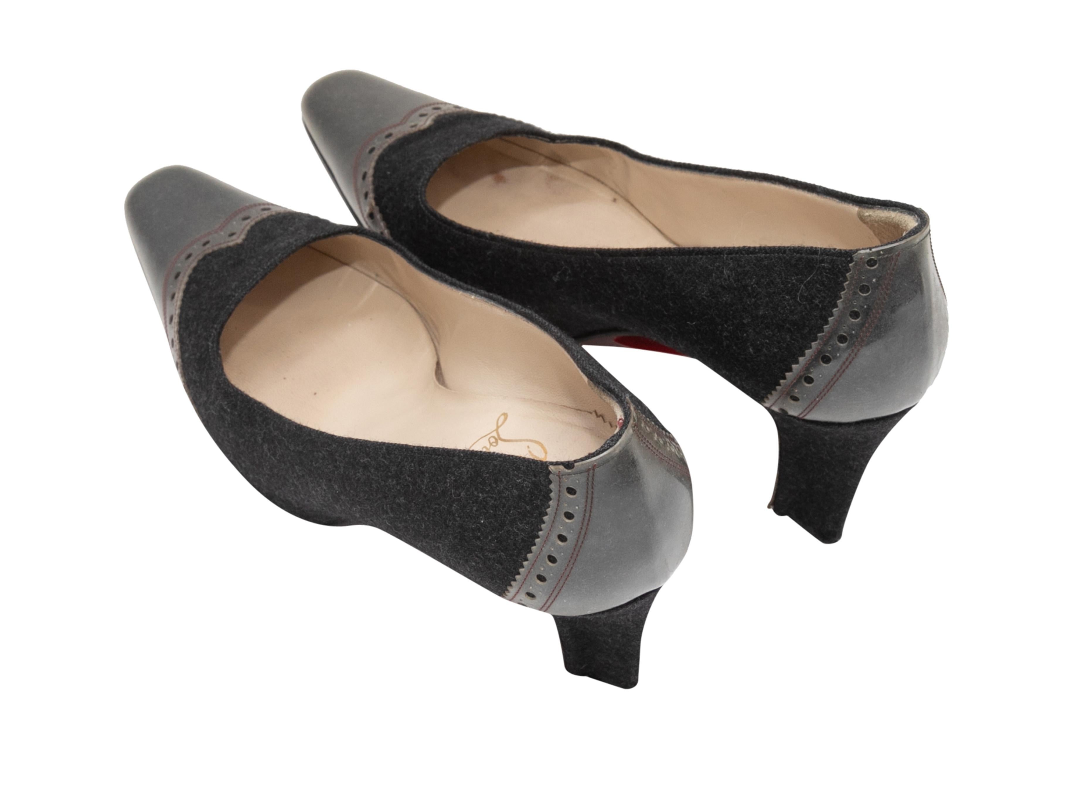 Black Christian Louboutin Wool & Leather Pumps Size 39 In Good Condition For Sale In New York, NY