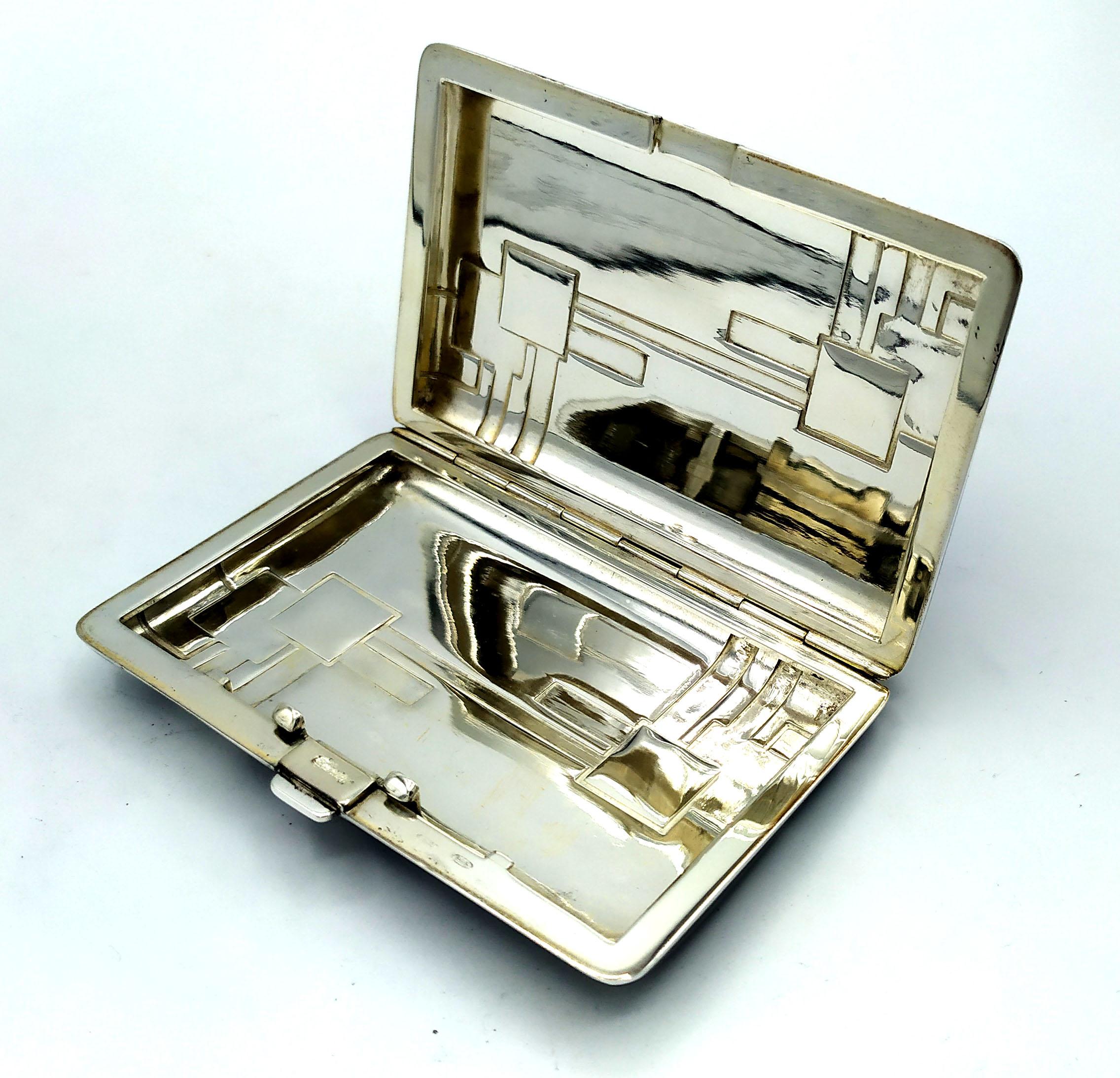 Cigarette Case Art Deco style designed for Cartier USA Sterling Silver Salimbeni In Excellent Condition For Sale In Firenze, FI