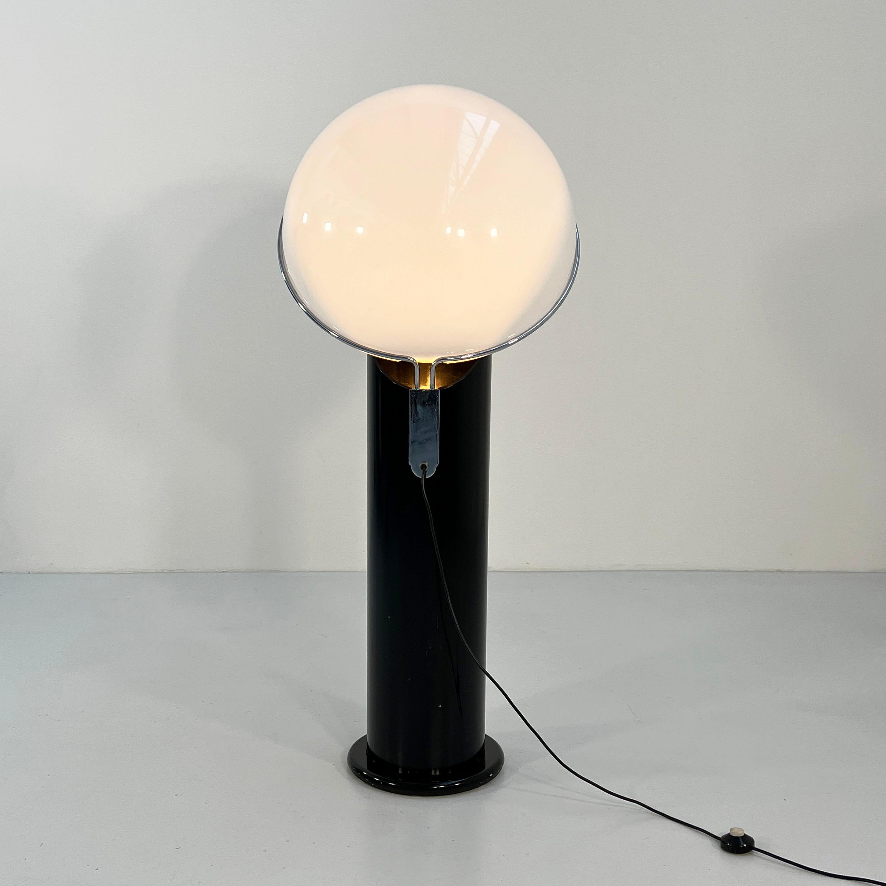 Black Ciot Floor Lamp by Ennio Chiggio for Lumenform, 1970s In Good Condition In Ixelles, Bruxelles