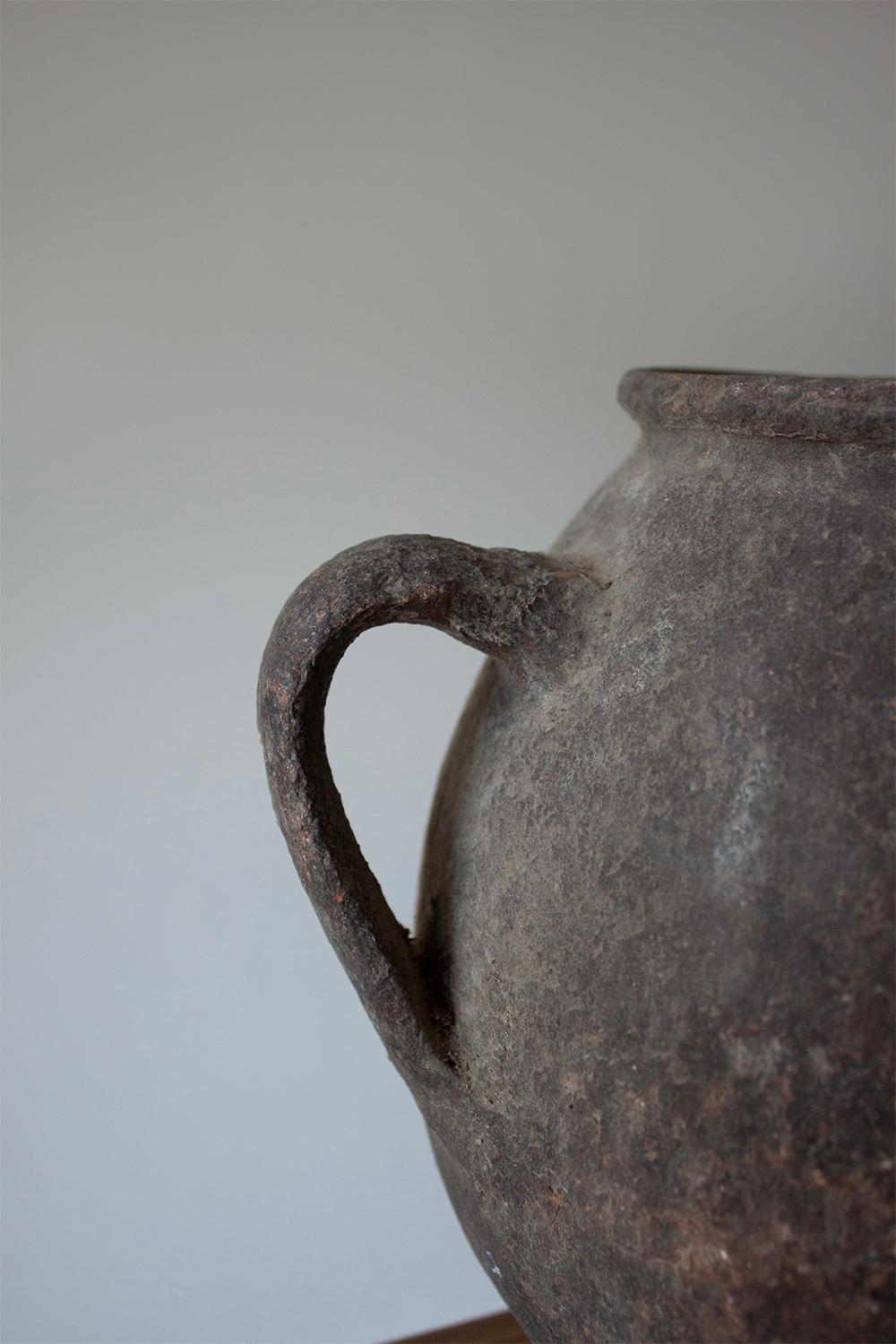 Black Clay 19th Century Antique Greek Ceramic Pot 3