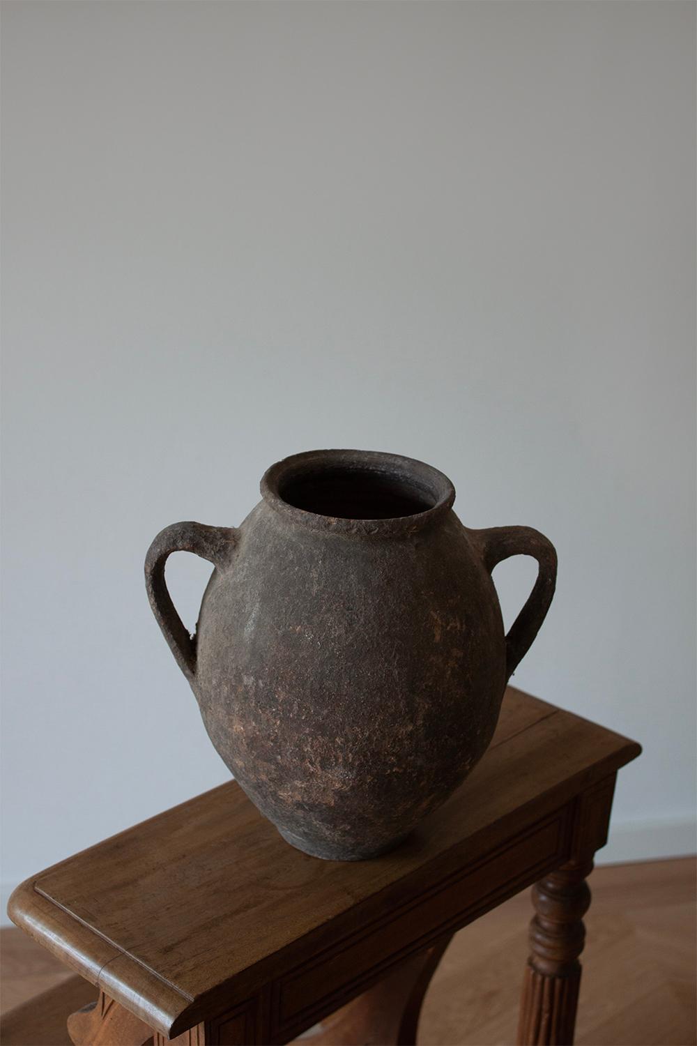 Classical Greek Black Clay 19th Century Antique Greek Ceramic Pot