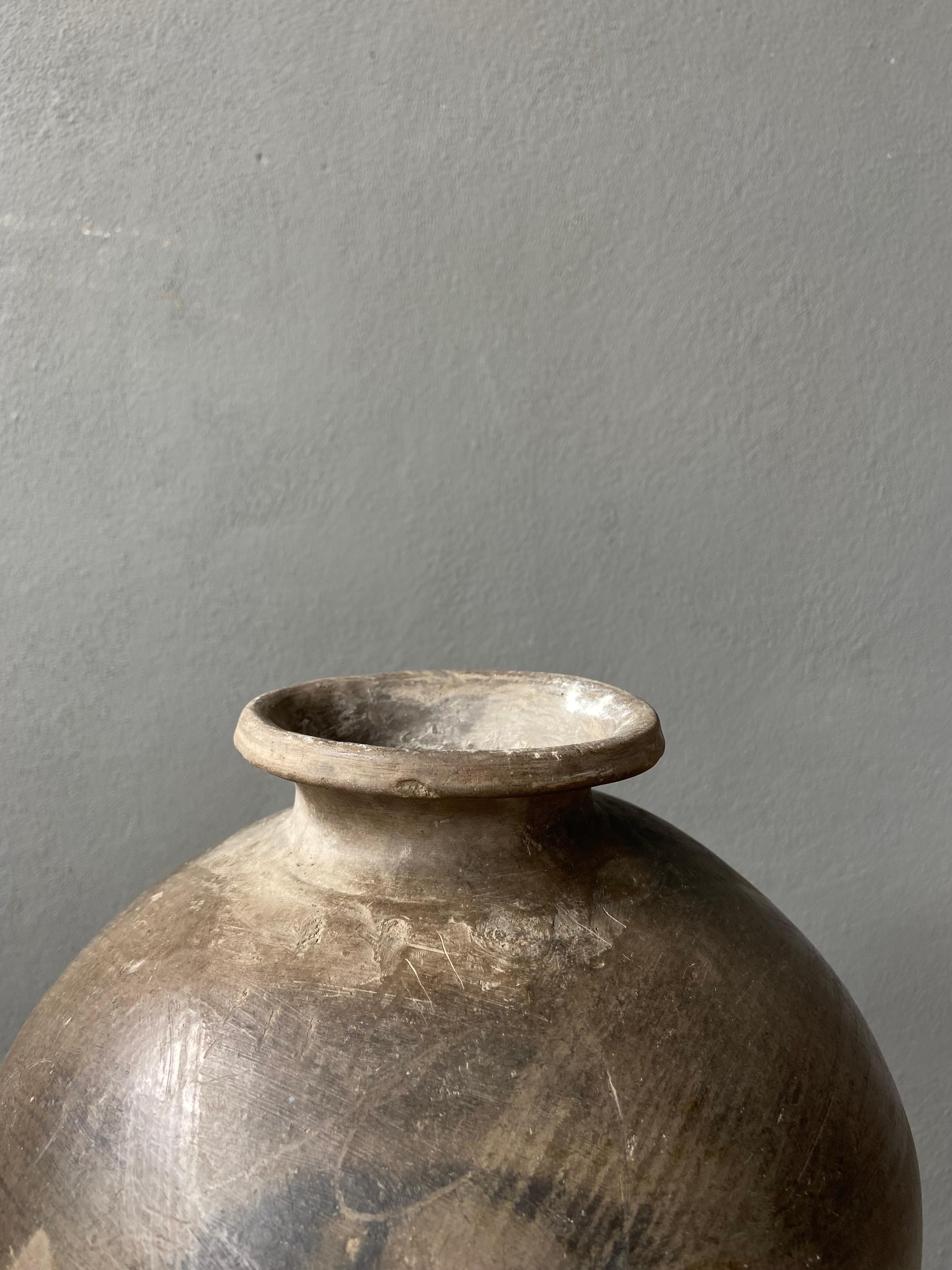 Mid-20th Century Black Clay Ceramic Mezcal Jar From Oaxaca, Mexico, 1950´s