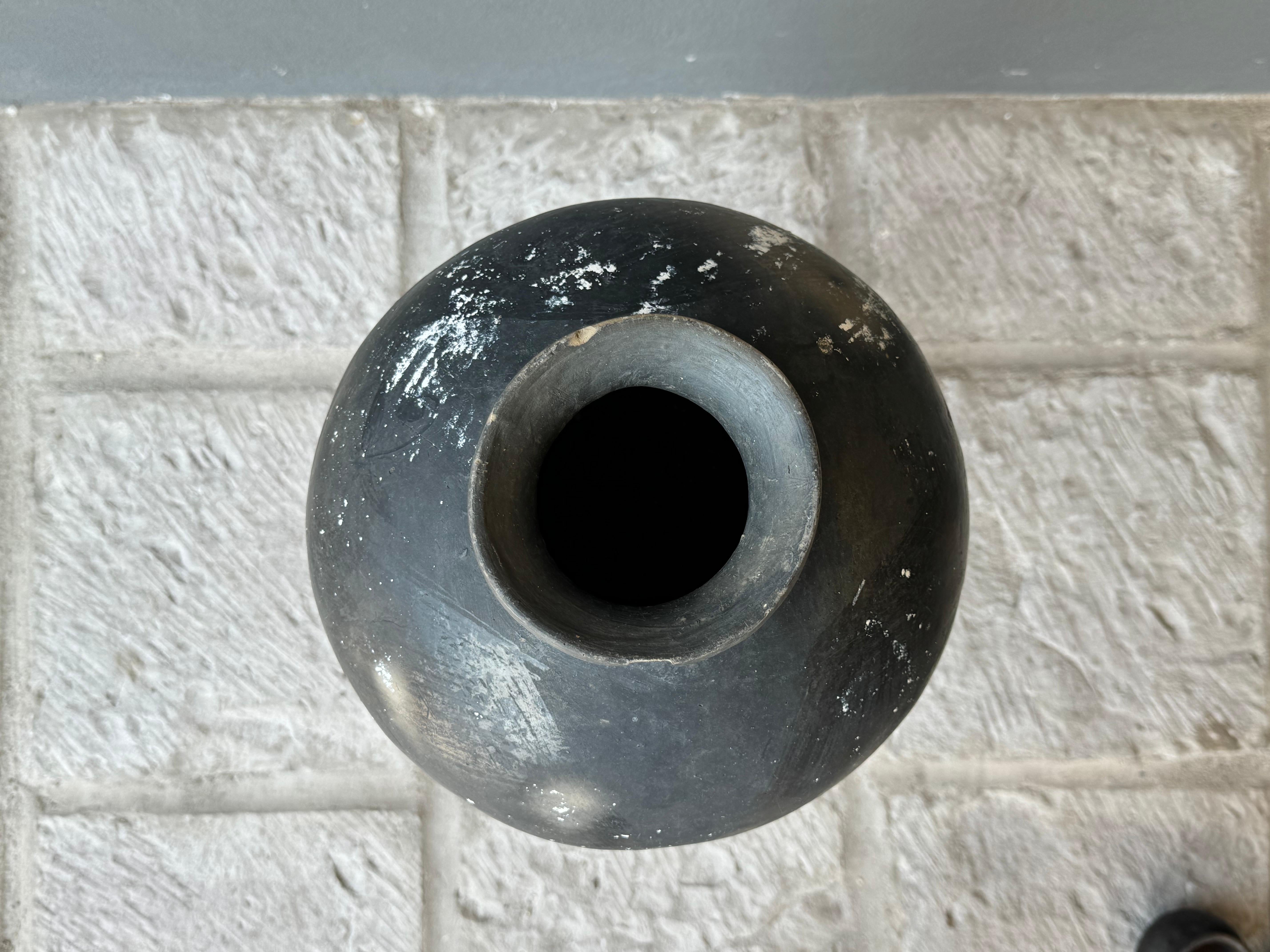 Black Clay Ceramic Mezcal Pot From Coyotepec, Oaxaca, 1950´s 4
