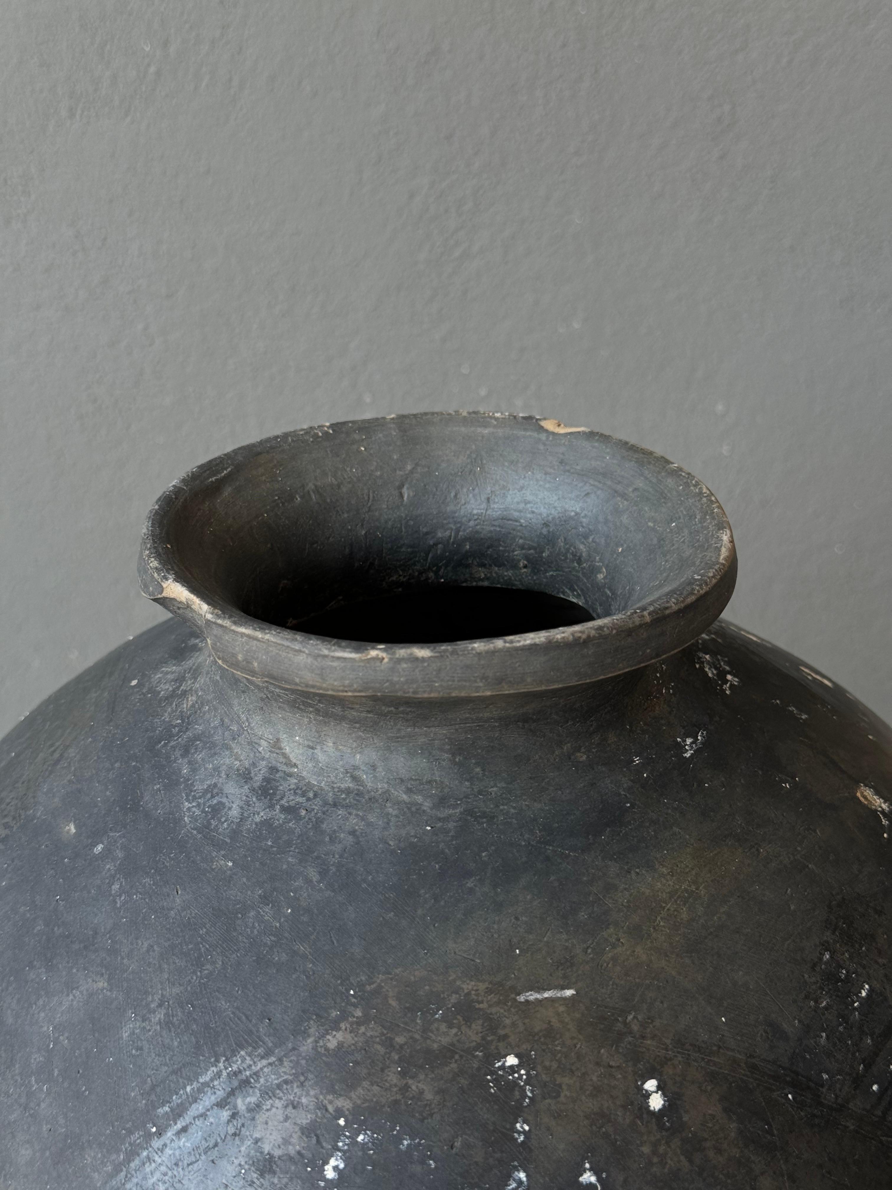 Rustic Black Clay Ceramic Mezcal Pot From Coyotepec, Oaxaca, 1950´s