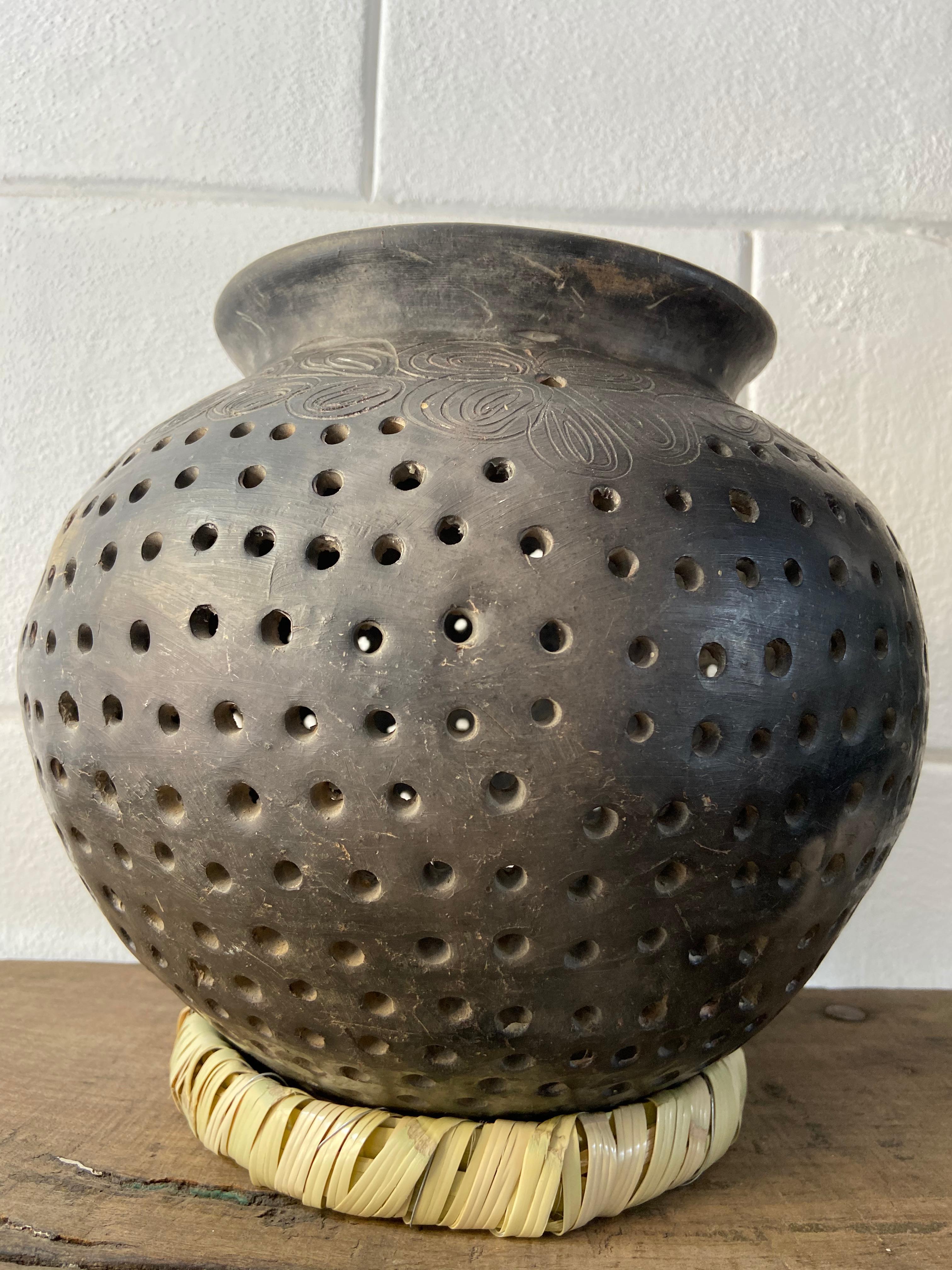 black clay pottery mexico