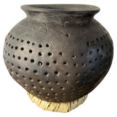 Vintage Black Clay Ceramic Pot from Oaxaca, Circa 1950's