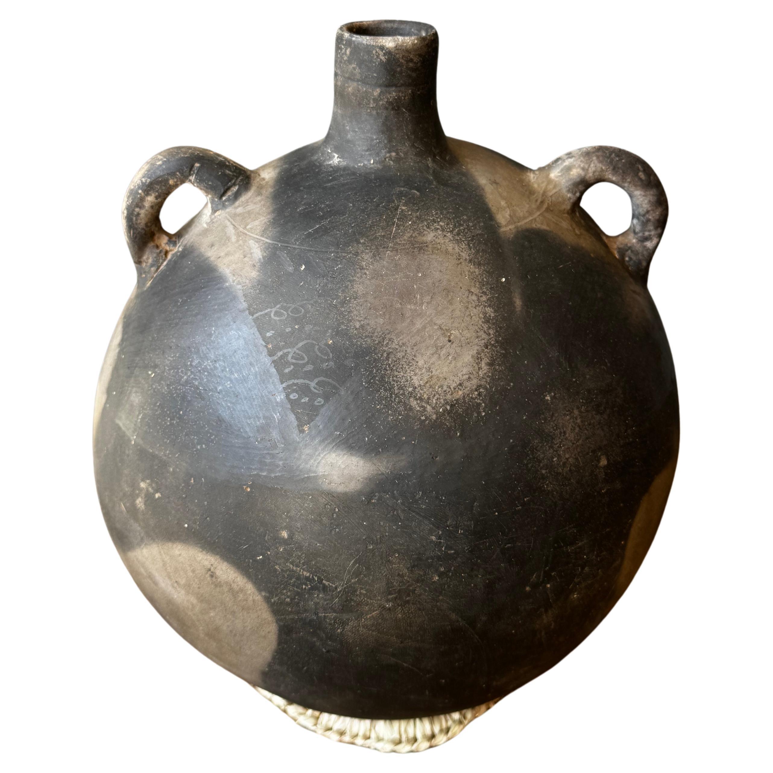 Black Clay Mezcal Jug From Coyotepec, Oaxaca, Circa 1950´s For Sale