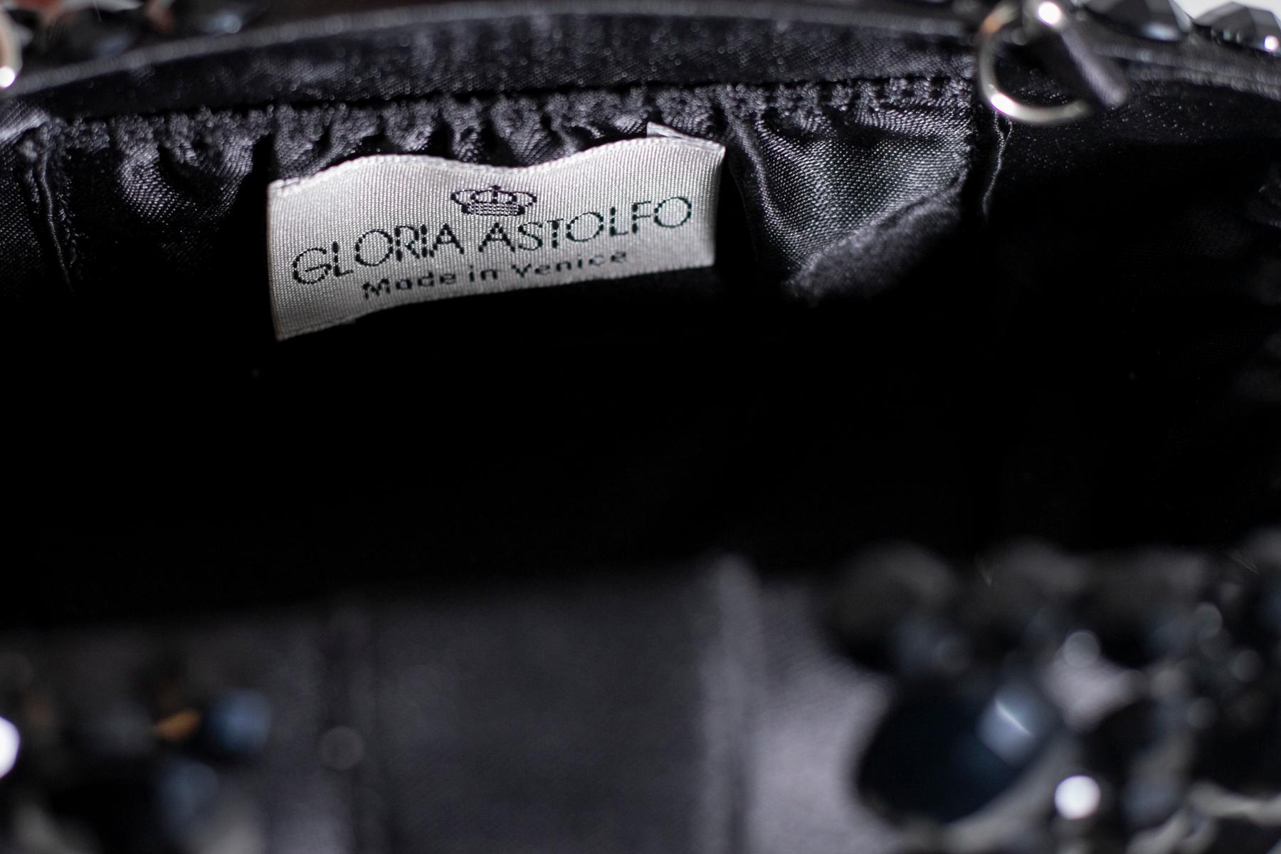 Schwarze Clip-Clutch-Tasche von Gloria Astolfo:: 1990er Jahre Damen