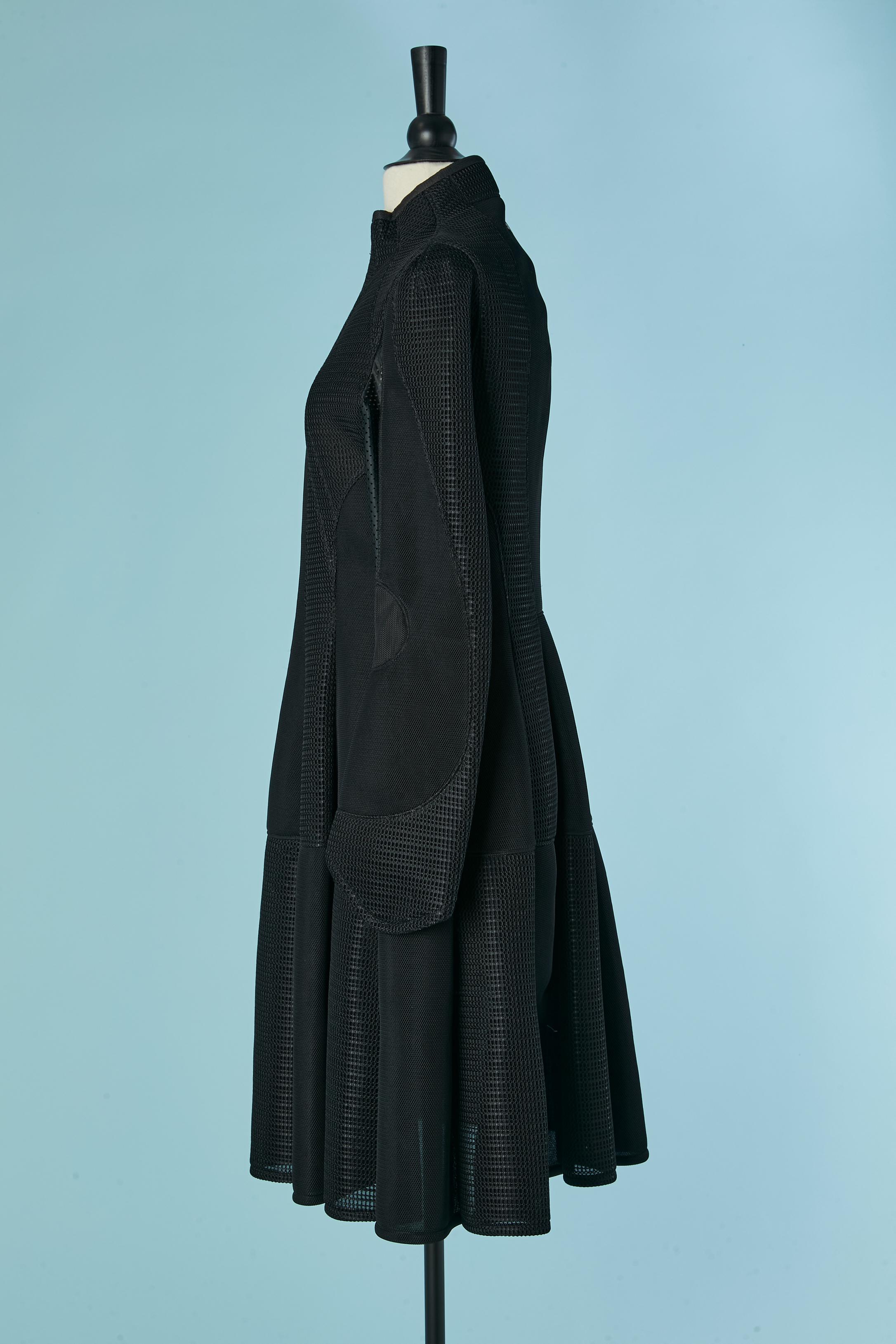 Schwarzer Mantel aus technischem Gewebe JUNYA WATANABE & PUMA im Angebot 2