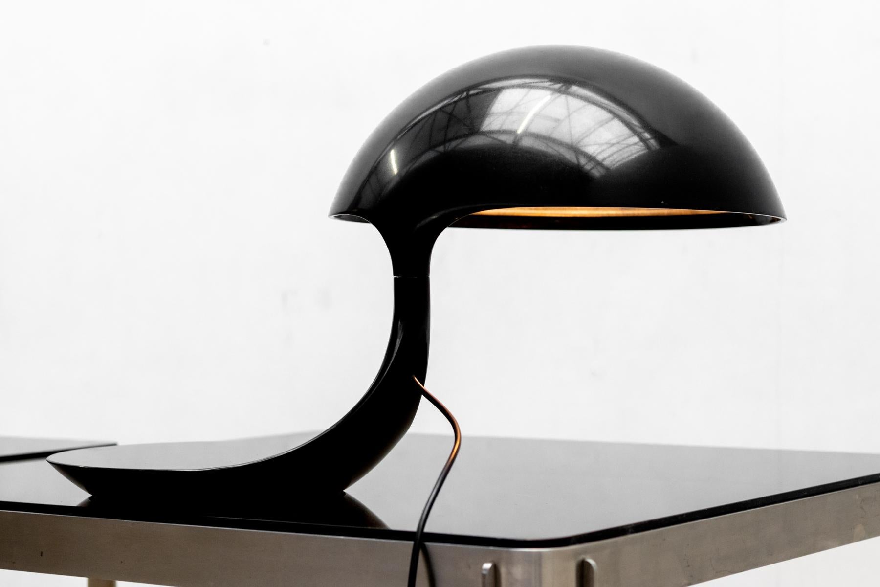 Mid-20th Century Black Cobra lamp by Elio Martinelli  For Sale