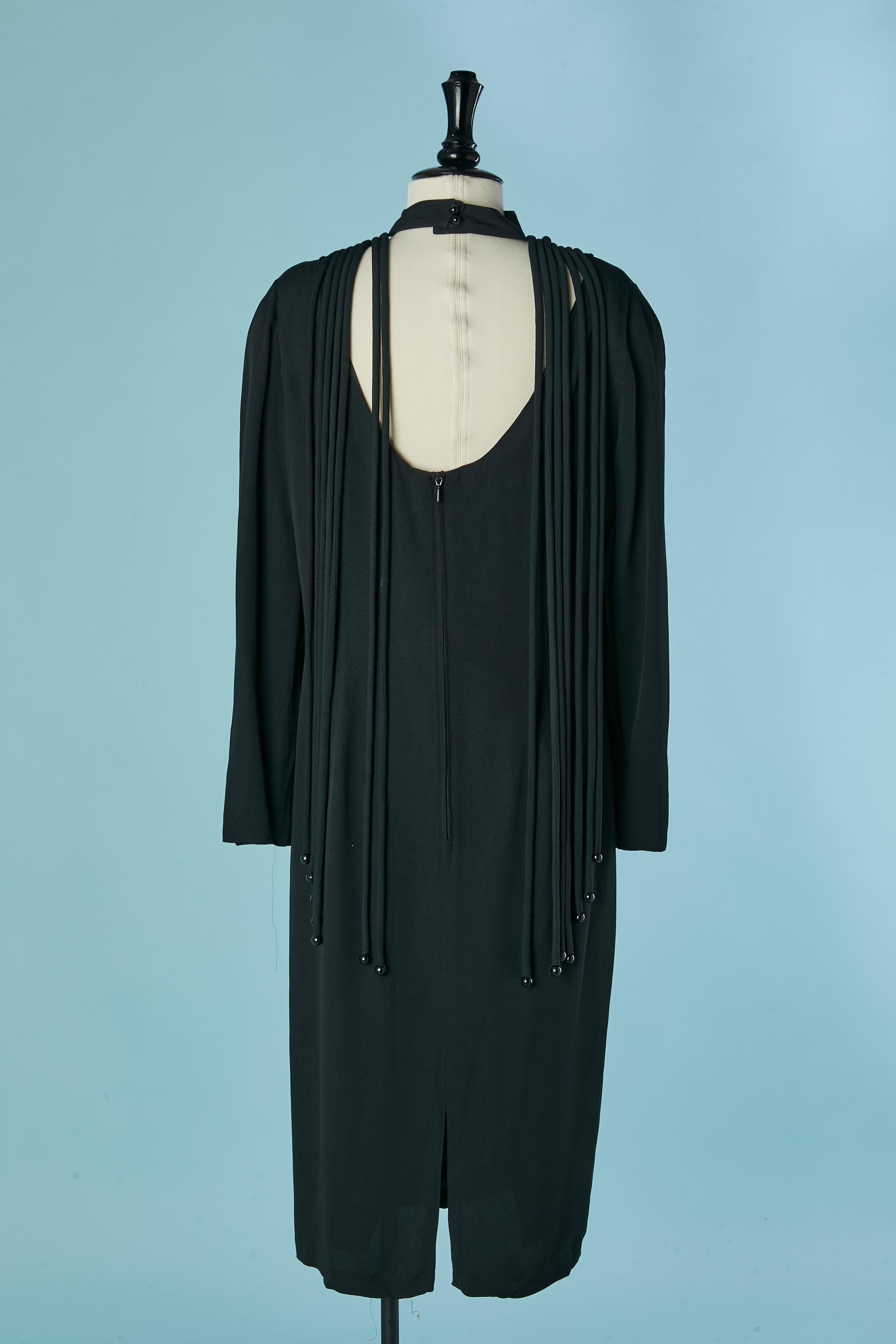 Robe de cocktail noire à col transparent perlé et franges LOUIS FERAUD Excellent état - En vente à Saint-Ouen-Sur-Seine, FR