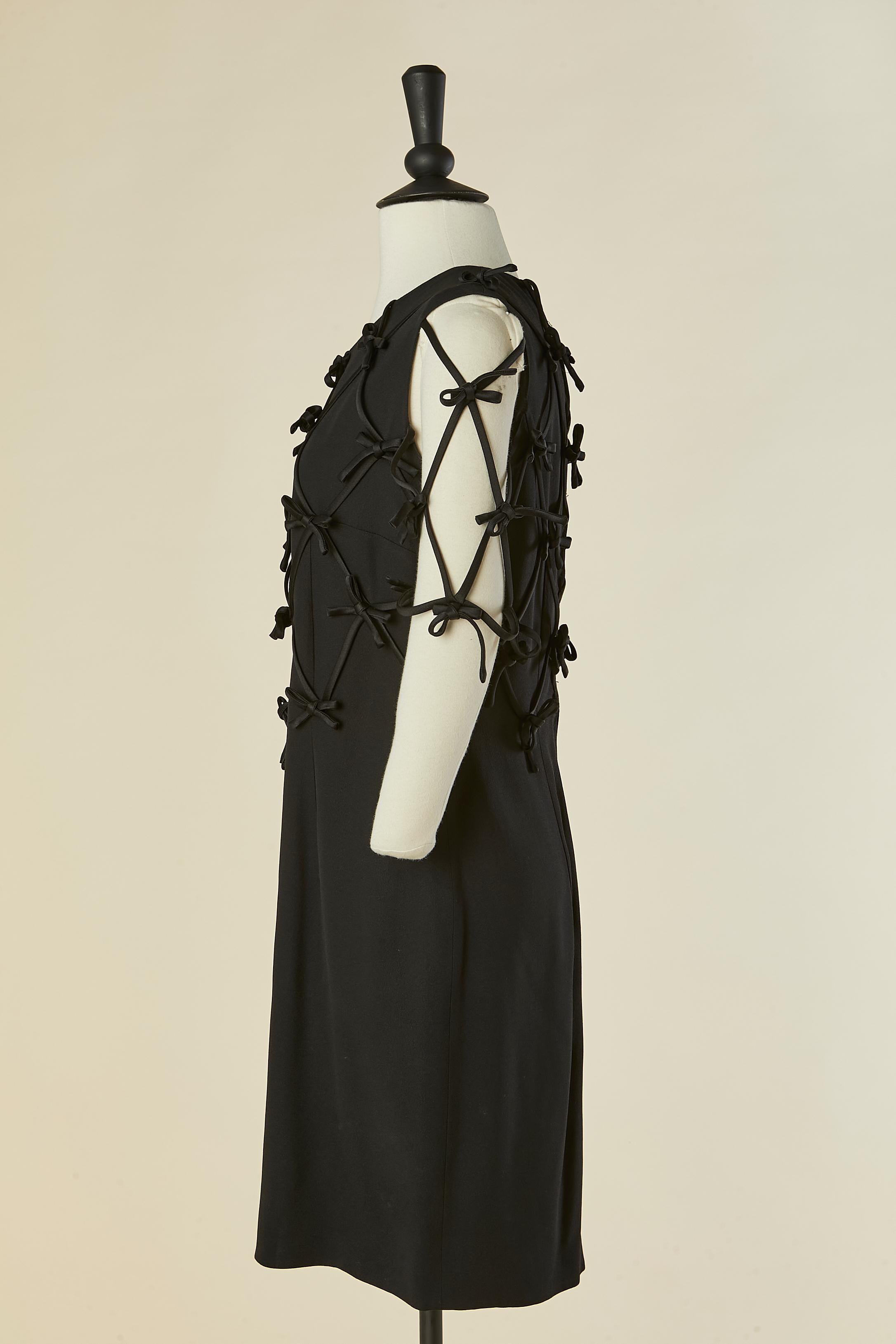 Robe de cocktail noire avec nœud MOSCHINO CHEAP & CHIC Pour femmes en vente