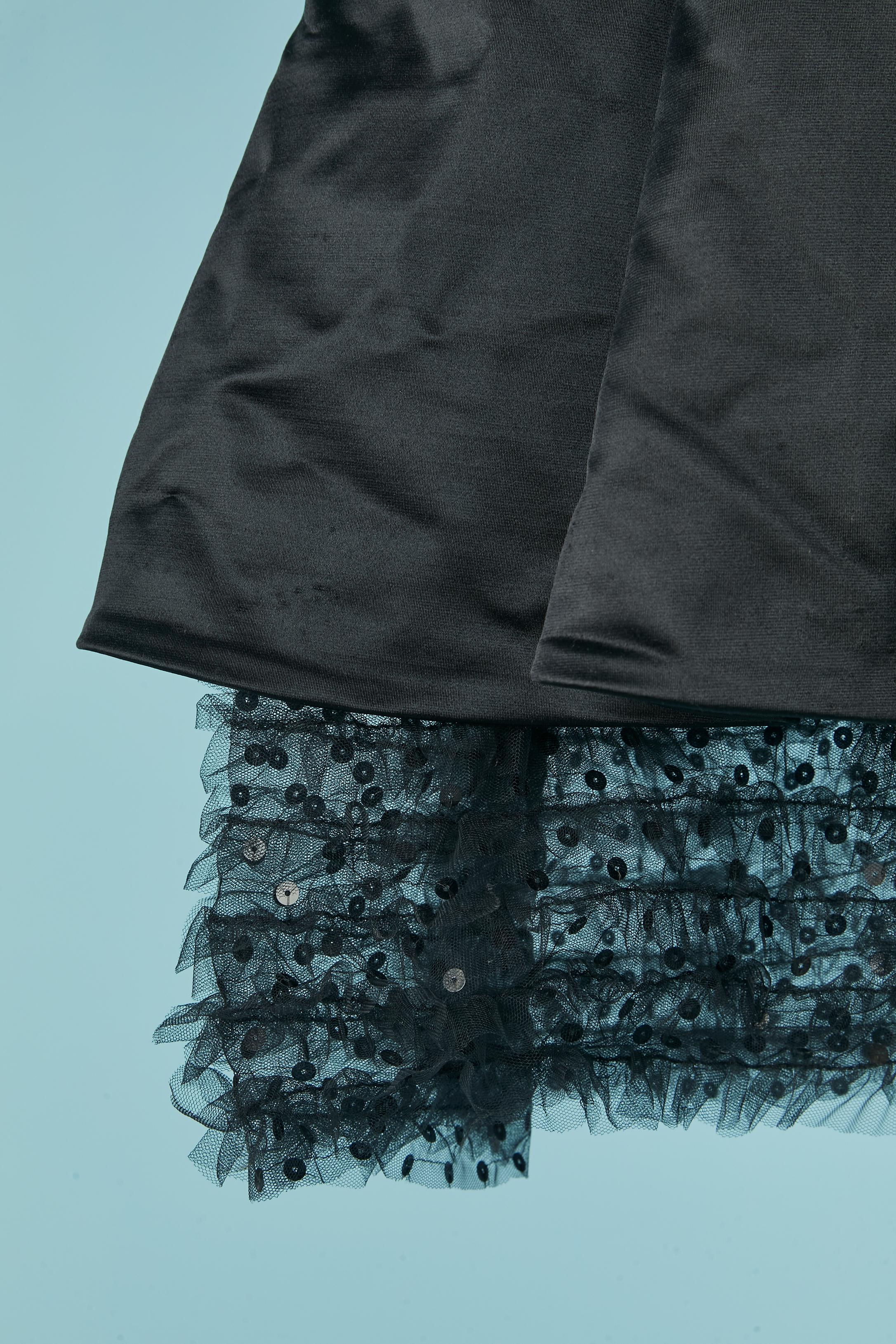 Noir Robe de cocktail noire avec soutien-gorge en tulle et paillettes CHANTAL THOMASS en vente